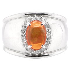 0,96 Karat natürlicher Feueropal und Diamantring aus Platin