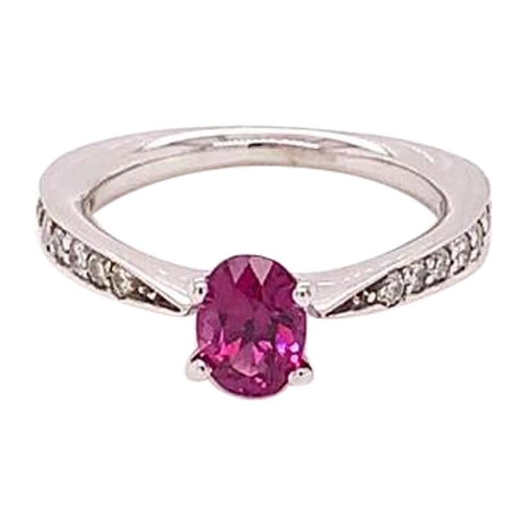 0.96 Carat Oval Cut Pink Sapphire and Diamond Ring in 18k White Gold For Sale