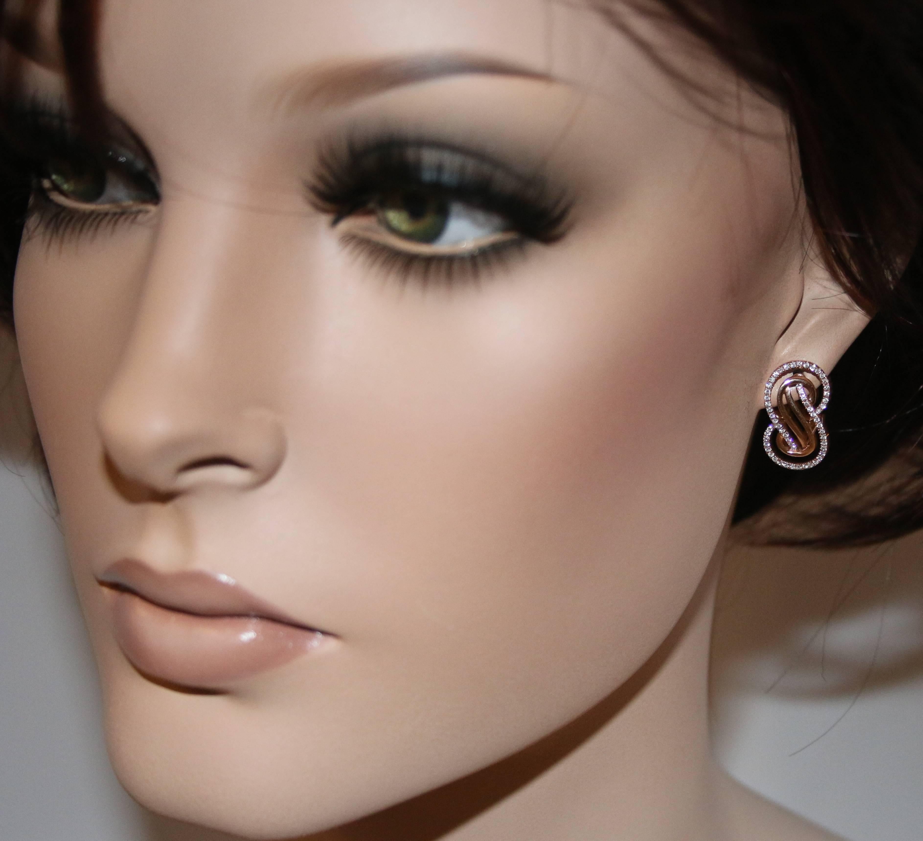 0,96 Karat Diamant Roségold Set aus Unendlichkeit Halskette und Ohrringen im Zustand „Neu“ im Angebot in New York, NY