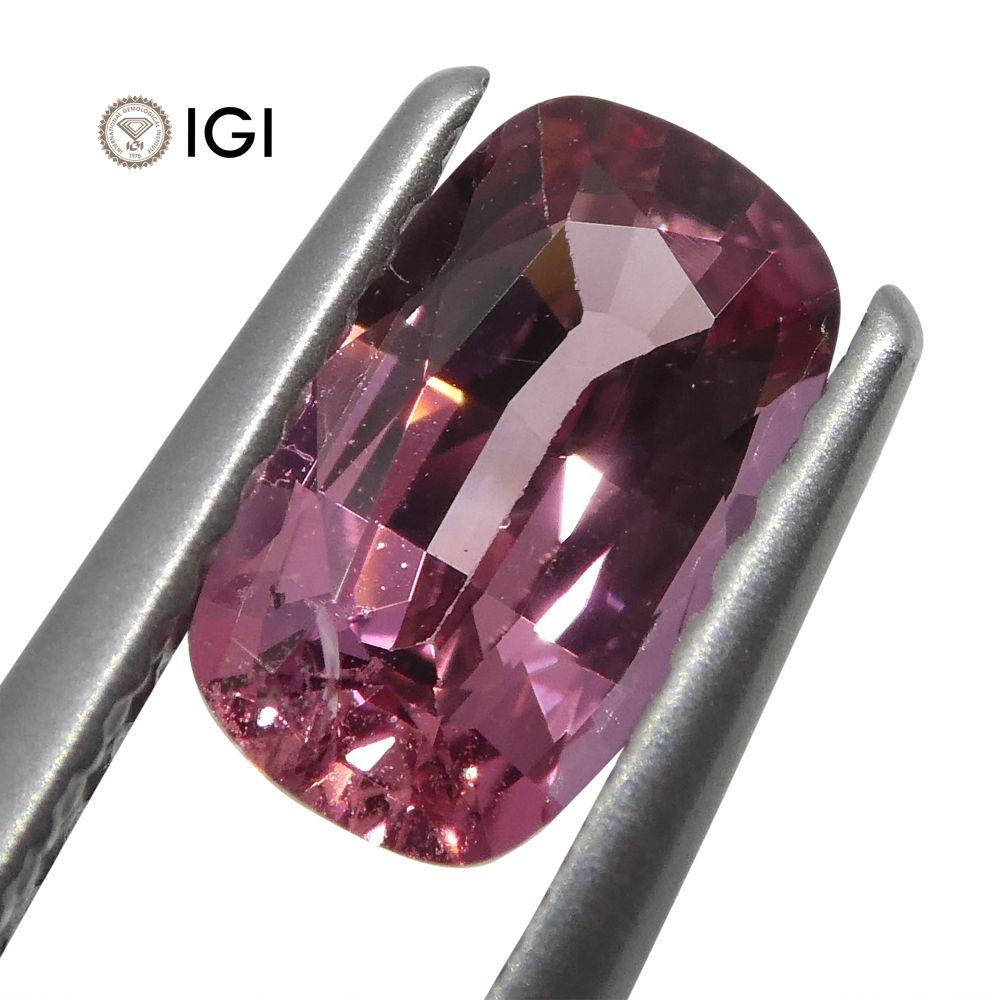 0.96 ct Cushion Pink Sapphire IGI Certified In New Condition For Sale In Toronto, Ontario
