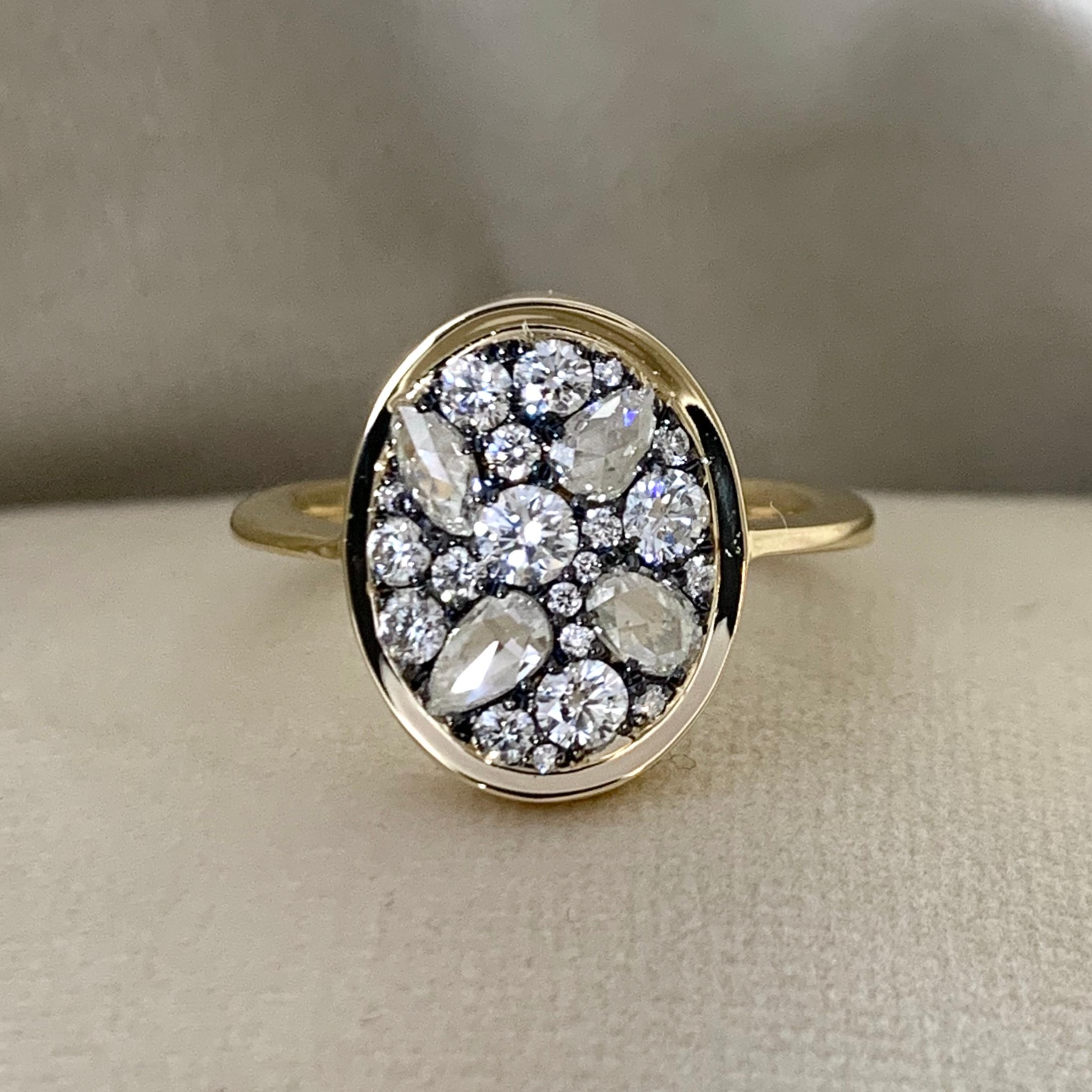 Art Nouveau 0.965 Carat GHVS White Rose-Cut and DEGVVS Brilliant-cut Diamond Pave Ring