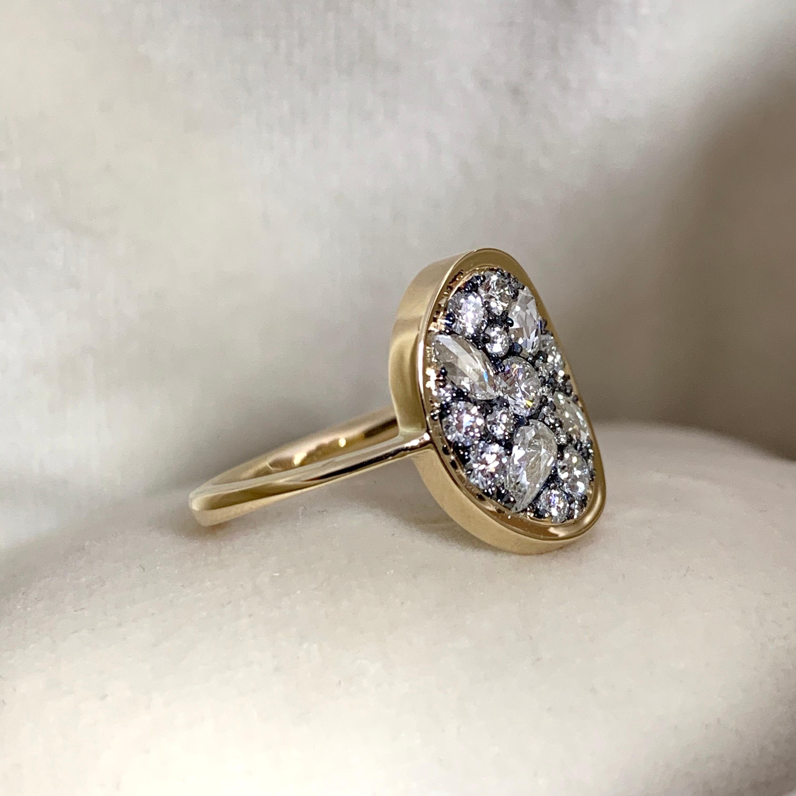 0.965 Carat GHVS White Rose-Cut and DEGVVS Brilliant-cut Diamond Pave Ring 1