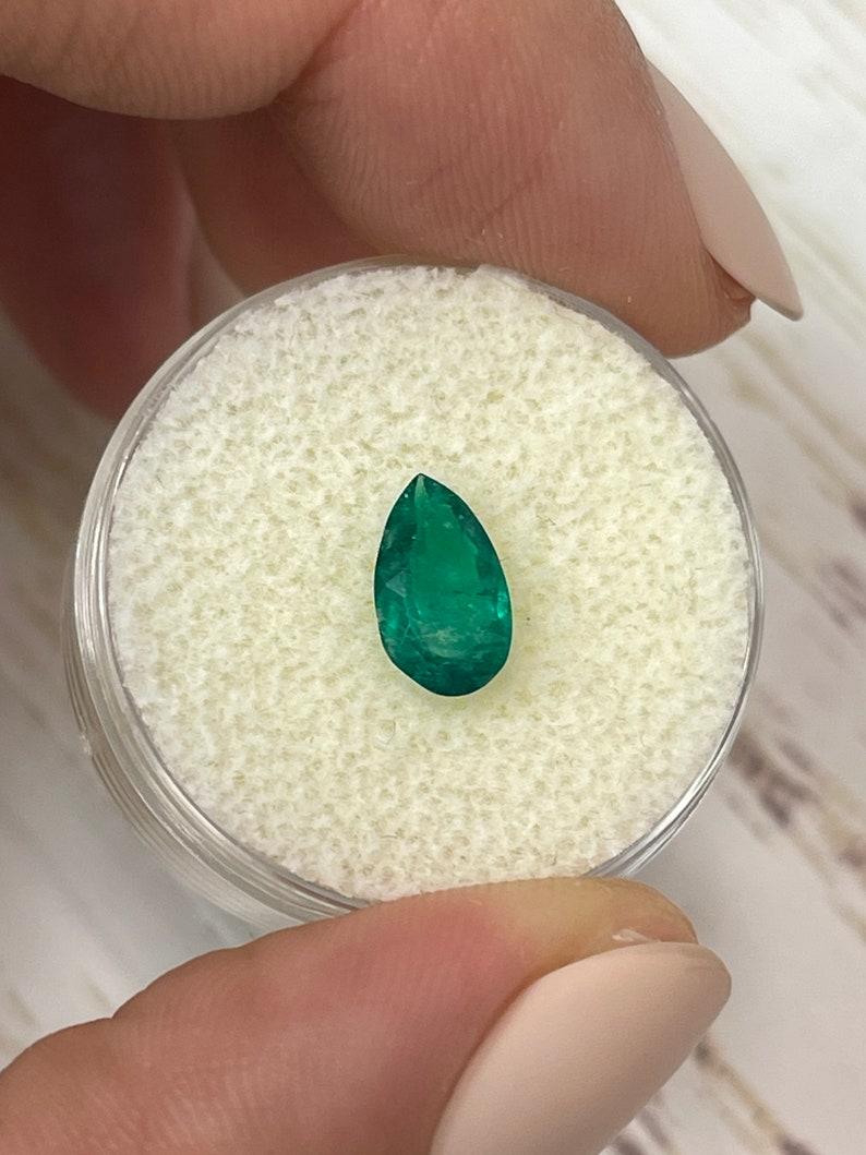 Women's 0.96ct Dark Green Colombian Emerald - Pear Cut Teardrop May Birthstone Gem For Sale