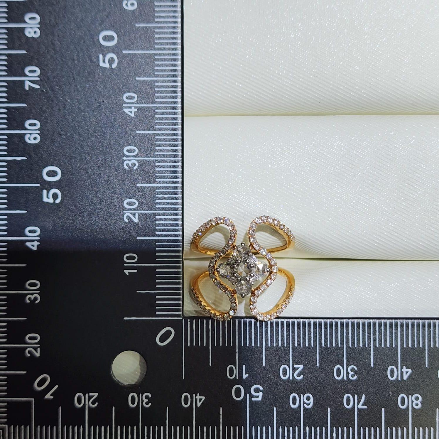0.96Ct Diamond Ring in 18K Rose Gold For Sale 2
