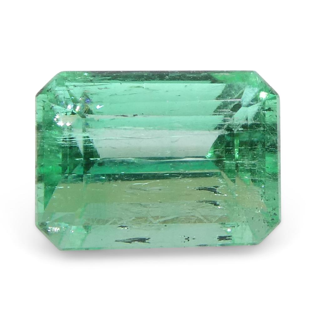 0.96ct Emerald Cut Green Emerald from Colombia For Sale 2