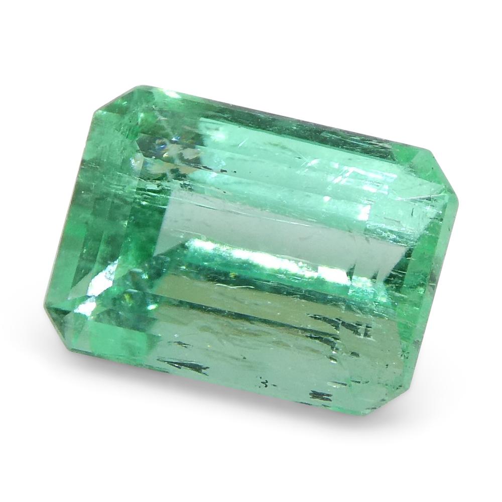 0.96ct Emerald Cut Green Emerald from Colombia For Sale 3