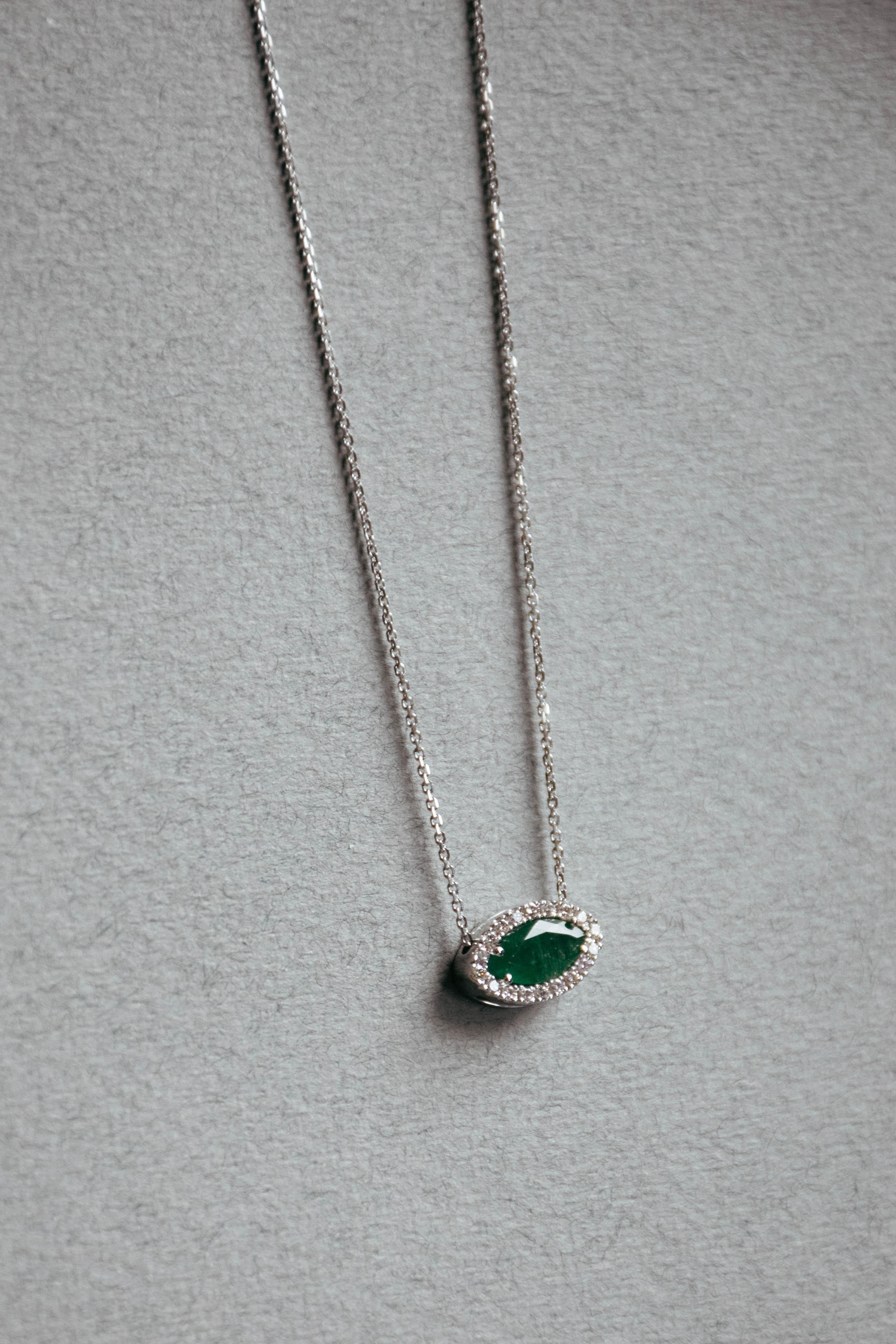 Marquise Cut 0.96Ct Marquise Shape Emerald And Diamonds Necklace For Sale