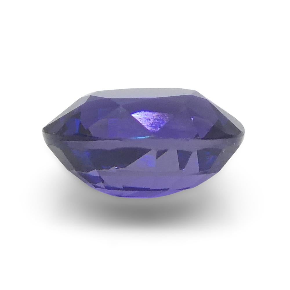 Saphir violet ovale de 0.96 carat, non chauffé, de Madagascar Unisexe en vente