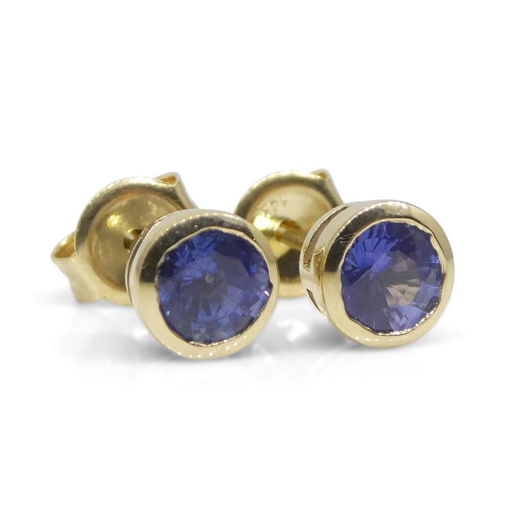 0.96ct Round Blue Sapphire Stud Earrings set in 14k Yellow Gold For Sale 3