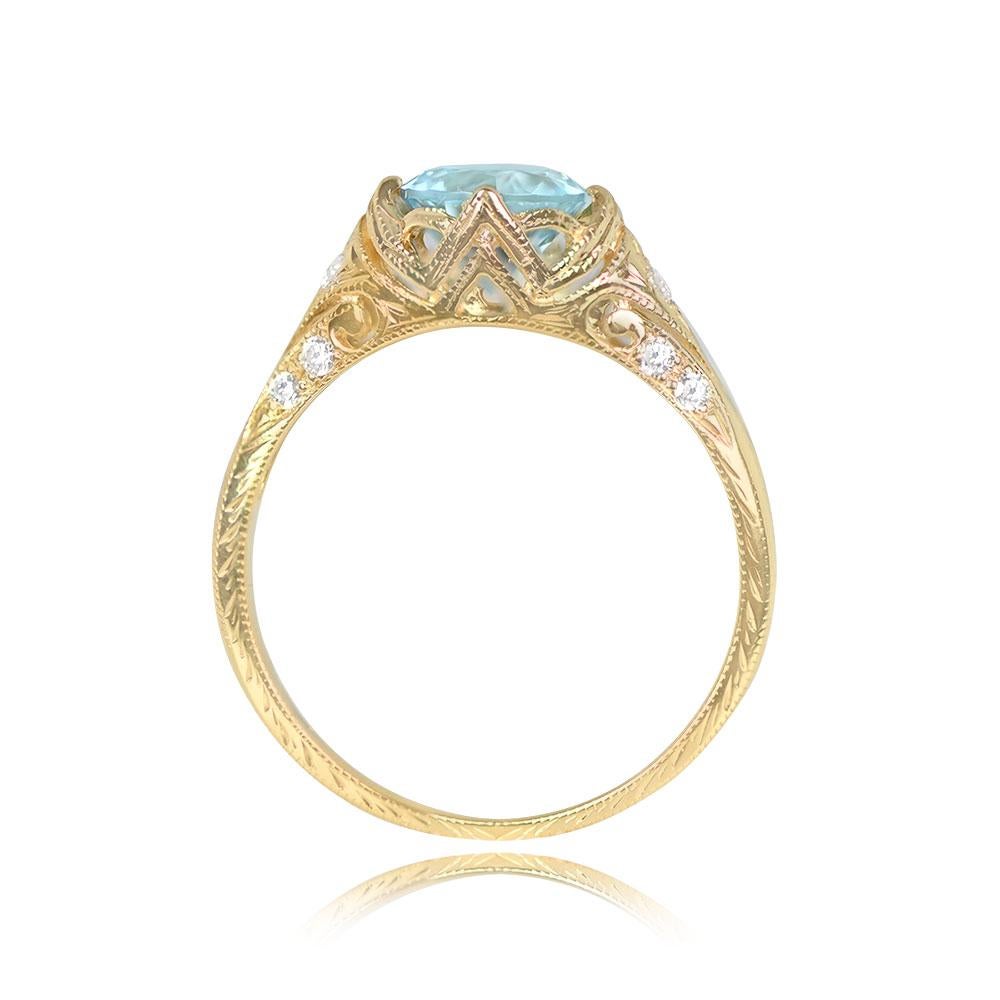 0.96ct Round Cut Aquamarine Engagement Ring, 18k Yellow Gold In Excellent Condition For Sale In New York, NY