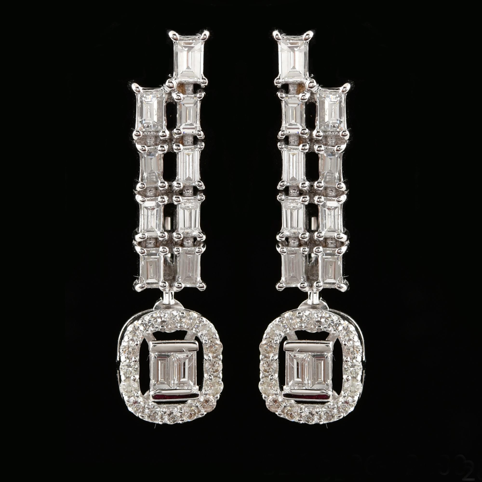 0.96ct SI Clarity HI Color Baguette Emerald Diamond Earrings 18 Karat White Gold For Sale 1