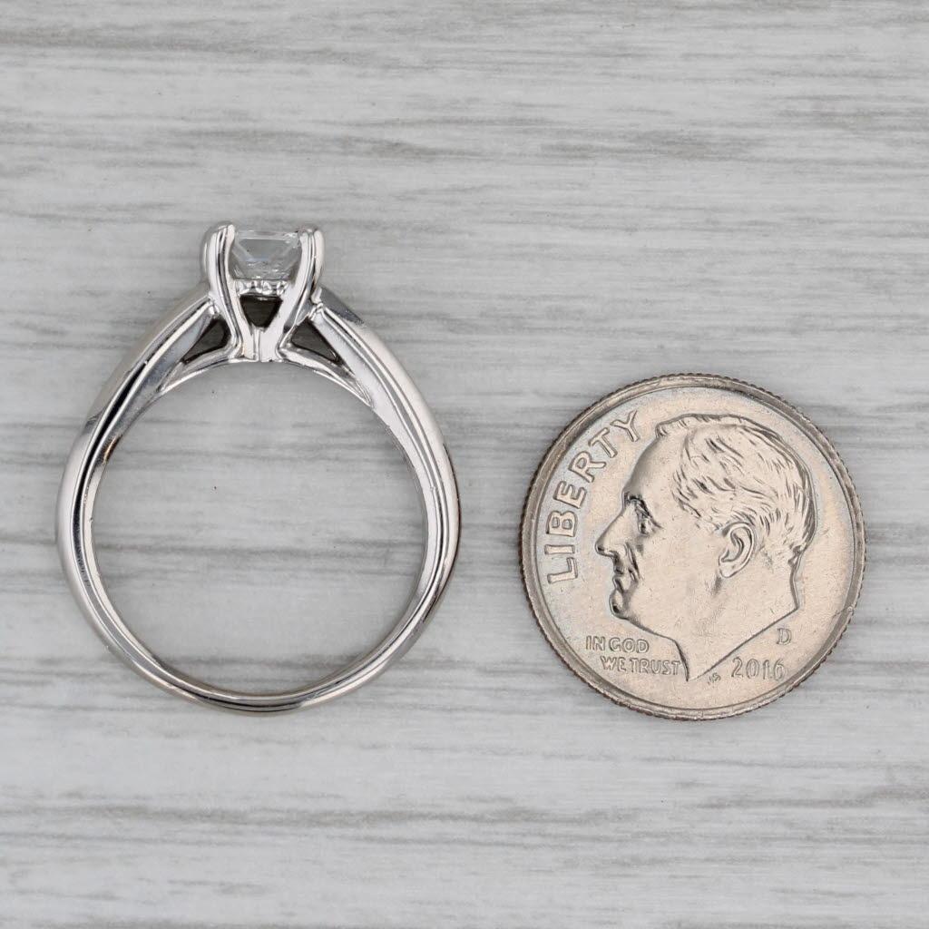 0.96ctw Princesse Bague de fiançailles or blanc 14k Taille 6 en vente 2