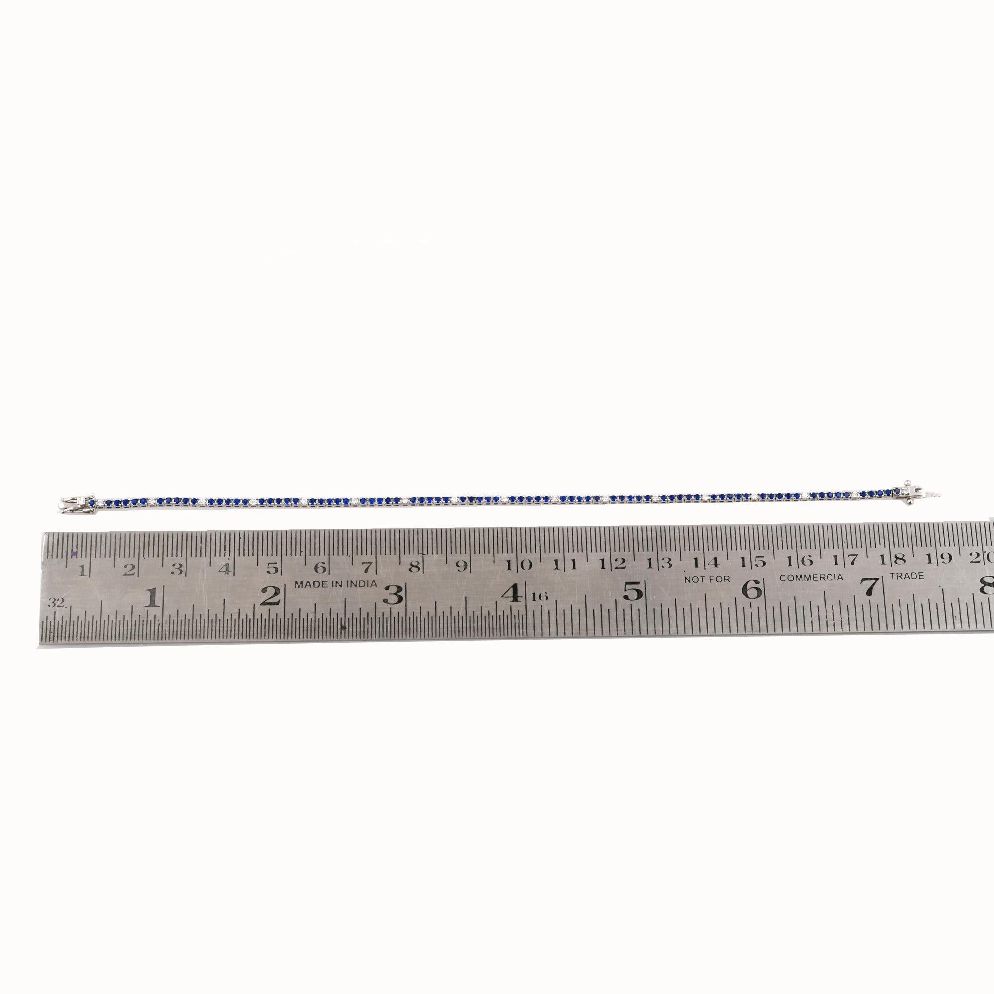 0.97 Carat Blue Gemstone Tennis Bracelet 0.2 Ct SI/H Diamond 10 Karat White Gold In New Condition For Sale In Diera, Dubai