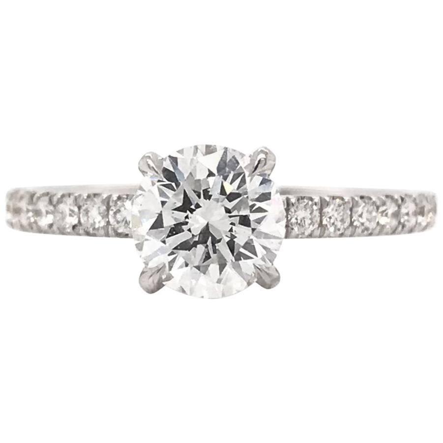 0.97 Carat F VS2 GIA Engagement Ring For Sale