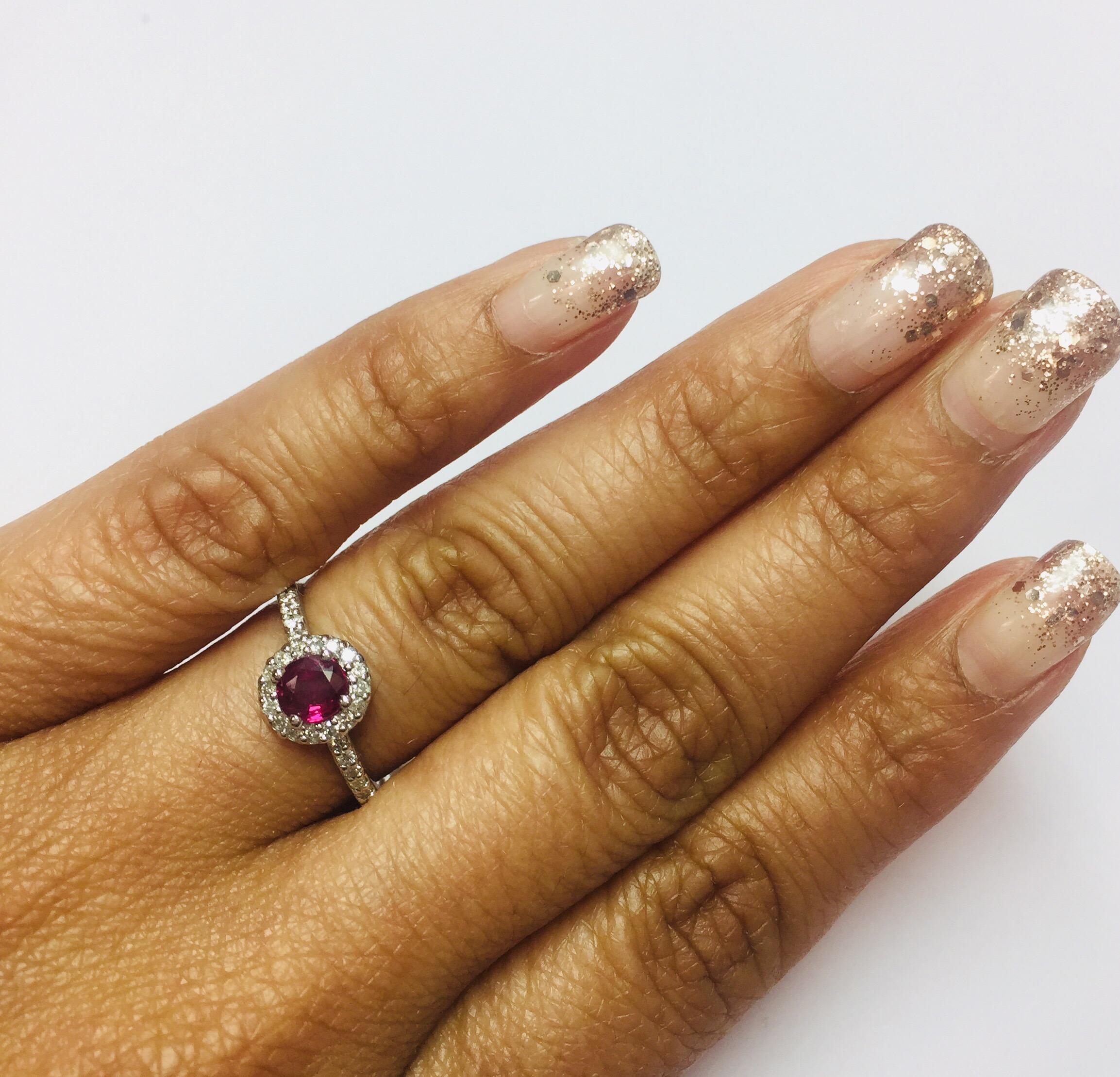 0.97 Carat Ruby Diamond 14 Karat White Gold Engagement Ring In New Condition For Sale In Los Angeles, CA