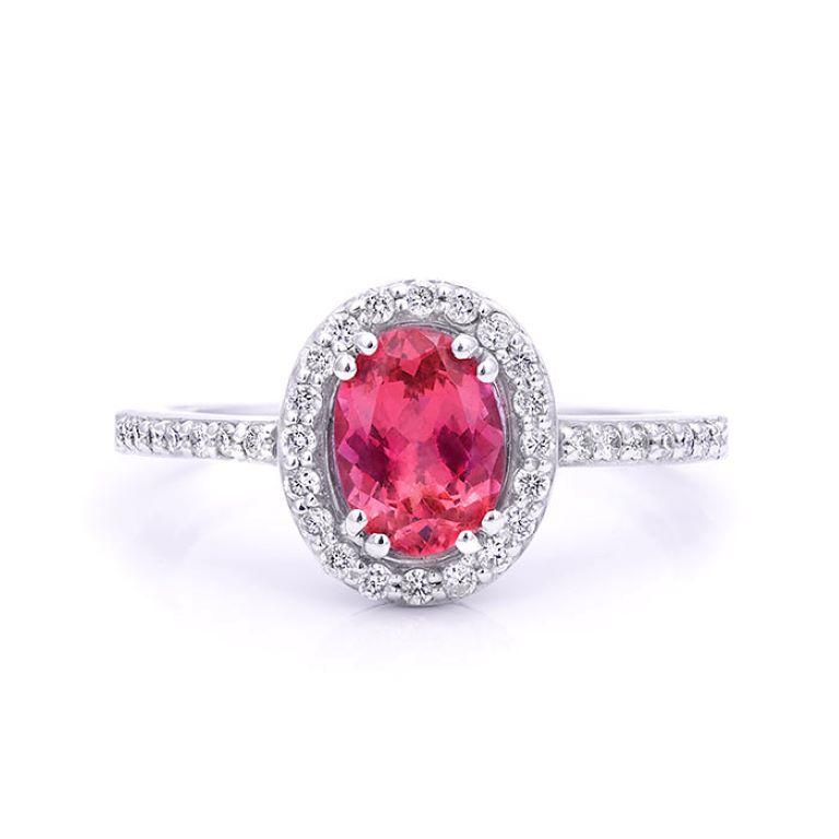 0.98 Сarats Neon Tanzanian Spinel Diamonds set in 14K White Gold Ring In New Condition For Sale In Los Angeles, CA