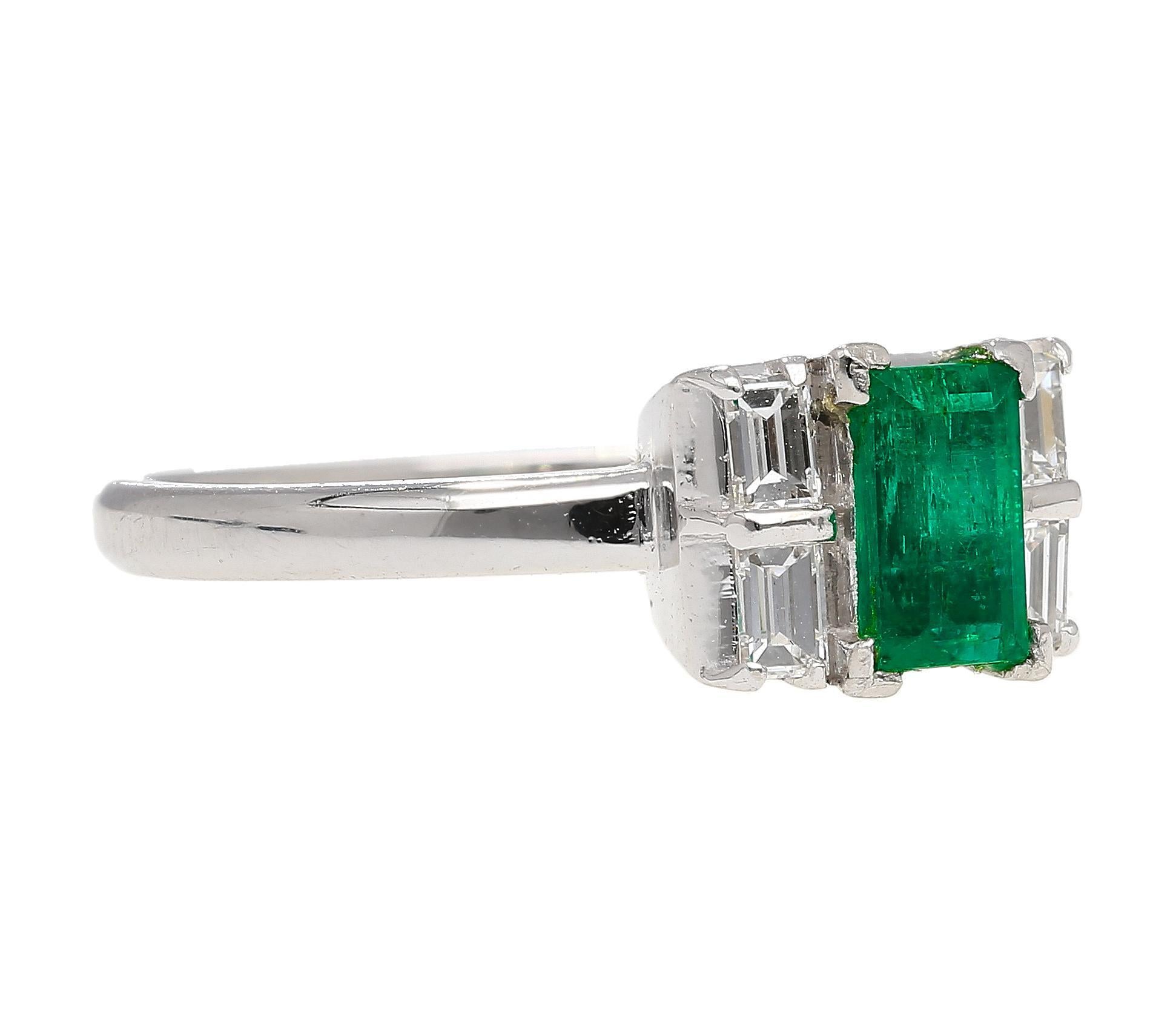 0.98 Carat Baguette Colombian Emerald, Diamond Platinum Thin Ring For Sale 4