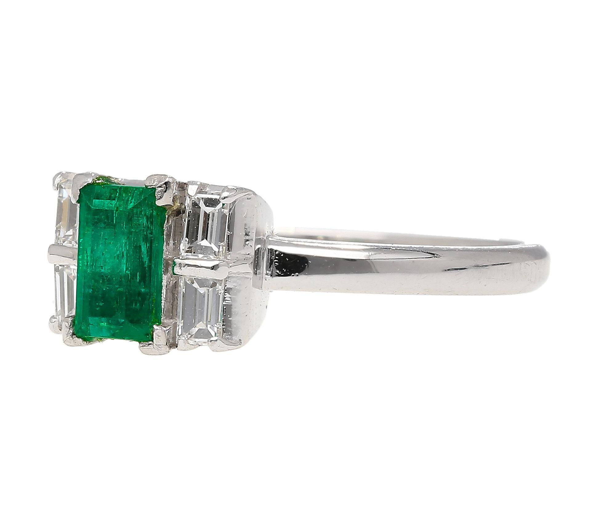 0.98 Carat Baguette Colombian Emerald, Diamond Platinum Thin Ring For Sale 3