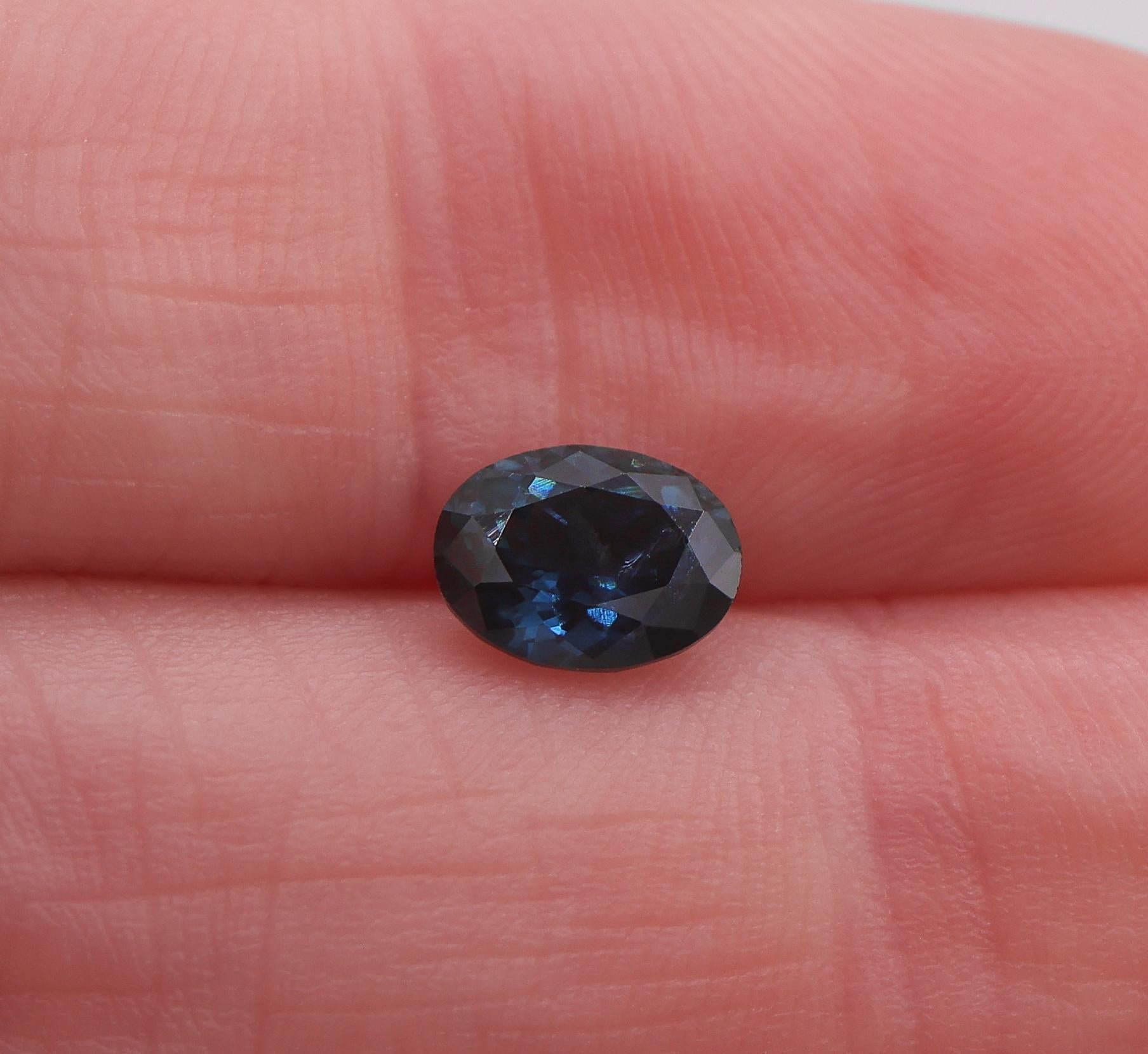 1 Karat Ceylon Saphir Loser Edelstein Oval 7x5mm im Zustand „Neu“ in Columbus, OH