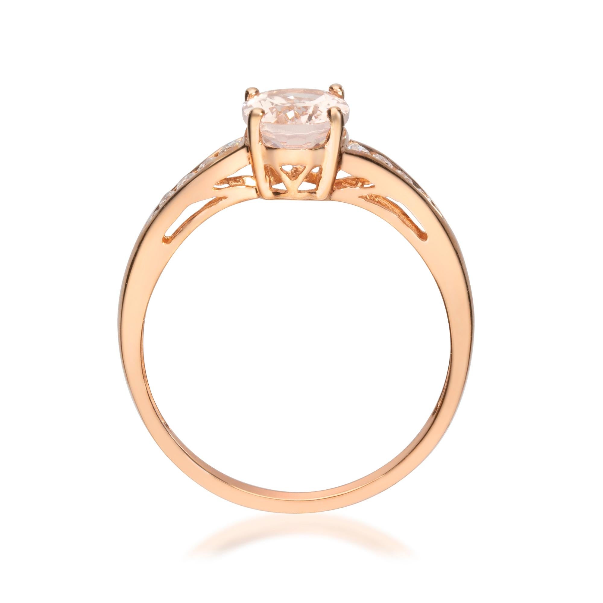 0.98 Carat Morganite Oval Cut Diamond Accents 10K Rose Gold Bridal Ring In New Condition For Sale In New York, NY