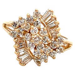 0.98 Carat Round Diamond and Baguette Diamond 14k Yellow Gold Cluster Ring 1980s