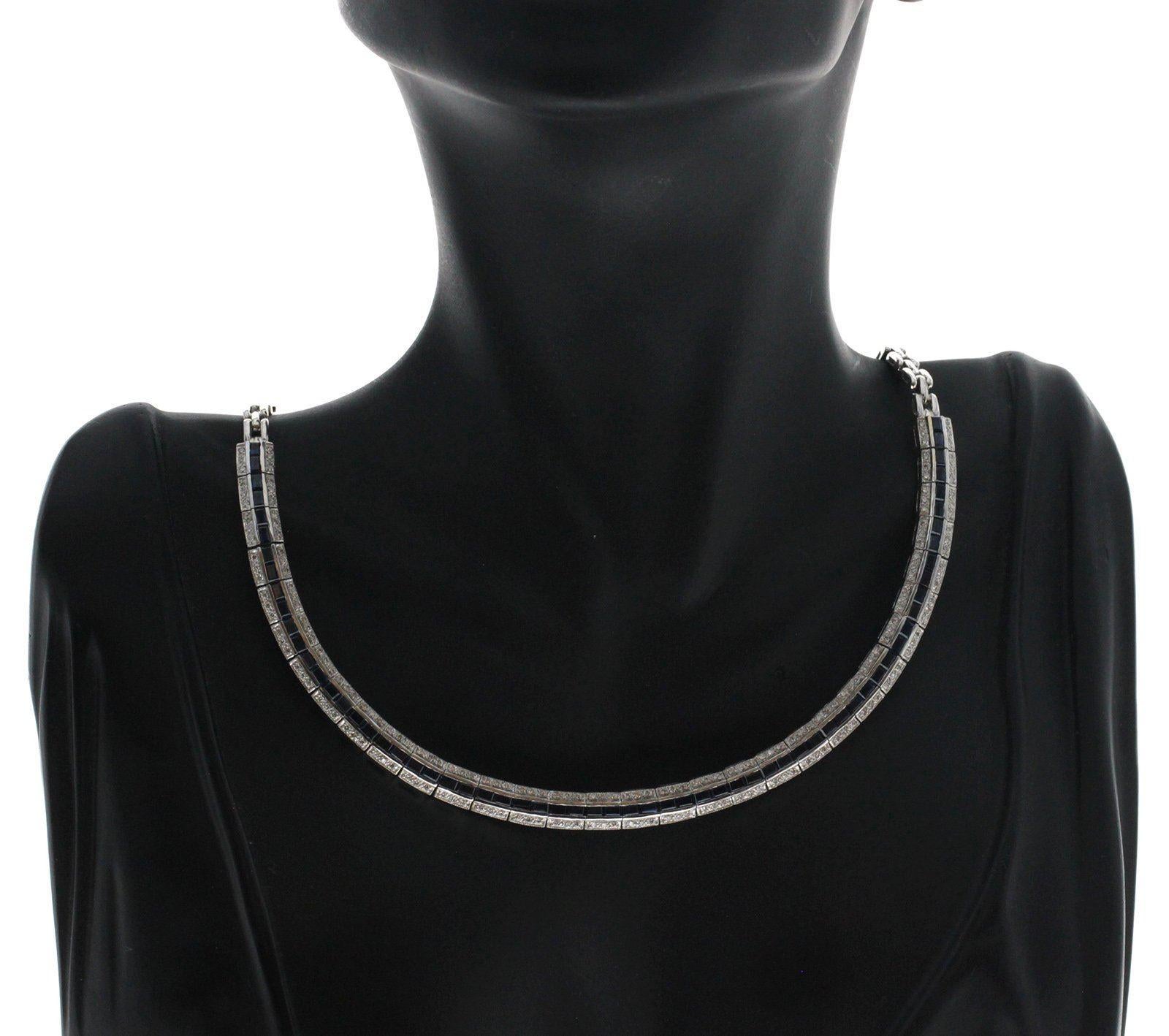 Women's 0.98 Carat Diamonds 9.36 Carat Blue Sapphire 18 Karat White Gold Necklace For Sale