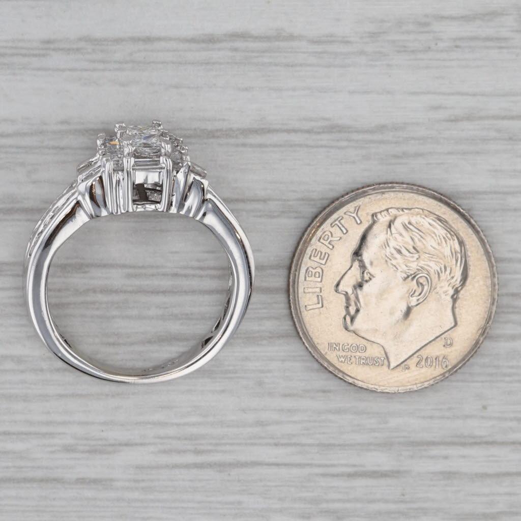 0.98ctw Anillo de compromiso de diamantes 14k Oro blanco Tamaño 4.25 en venta 1