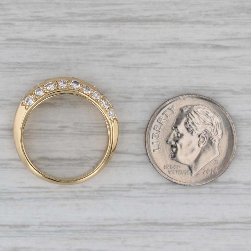 Fascia nuziale con diamante da 0,98 carati in oro giallo 18k Misura 6 Anello di anniversario in vendita 2