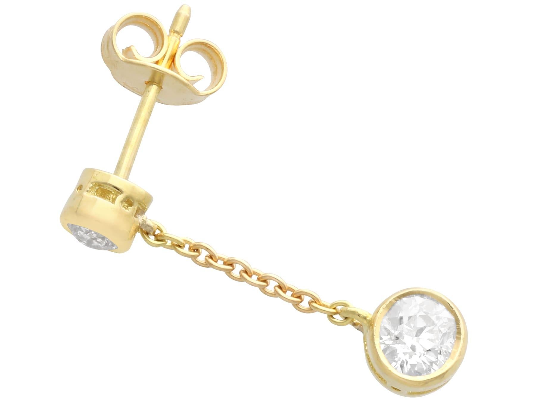 0.99 Carat Diamond 18k Yellow Gold Drop Earrings In Excellent Condition For Sale In Jesmond, Newcastle Upon Tyne