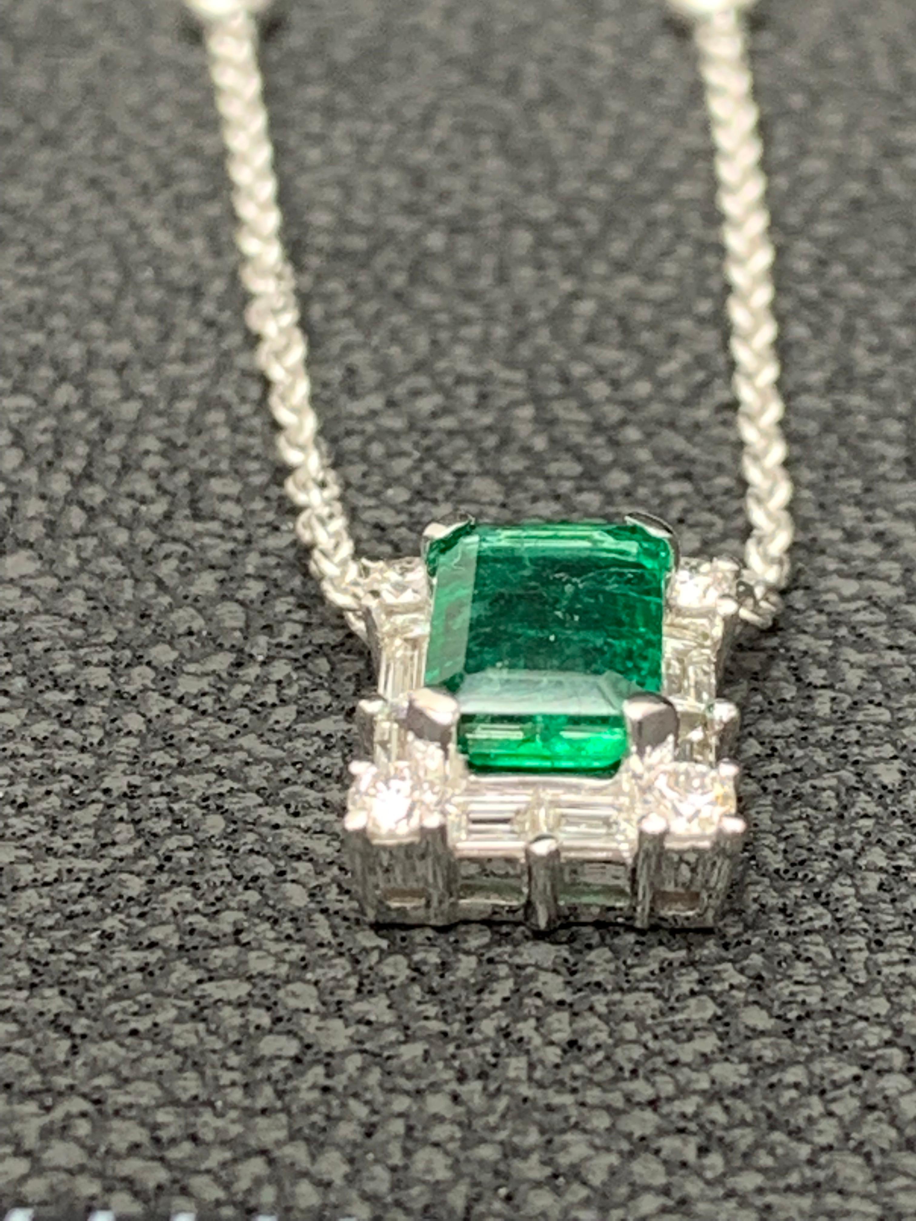 0.99 Carat Emerald Cut Emerald and Diamond Pendant Necklace in 18K White Gold For Sale 3
