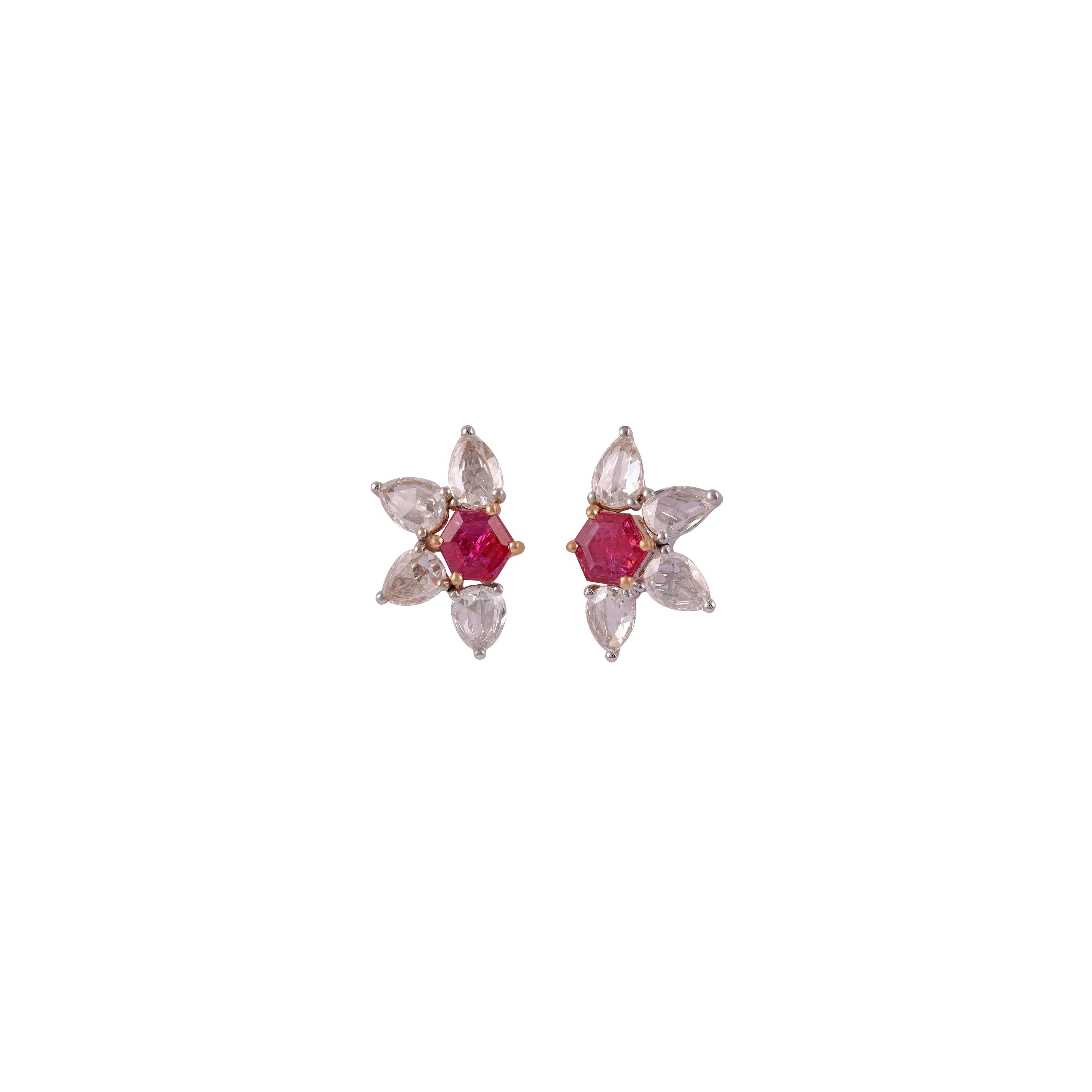 Magnificent Mozambique Ruby & Diamonds Stud Earrings
Mozambique Ruby approx. 0.99 CTS
8 Rose cut diamonds 1.47 CTS
18 k gold mounting 3.34 GMS

Custom Services
Request Customization
