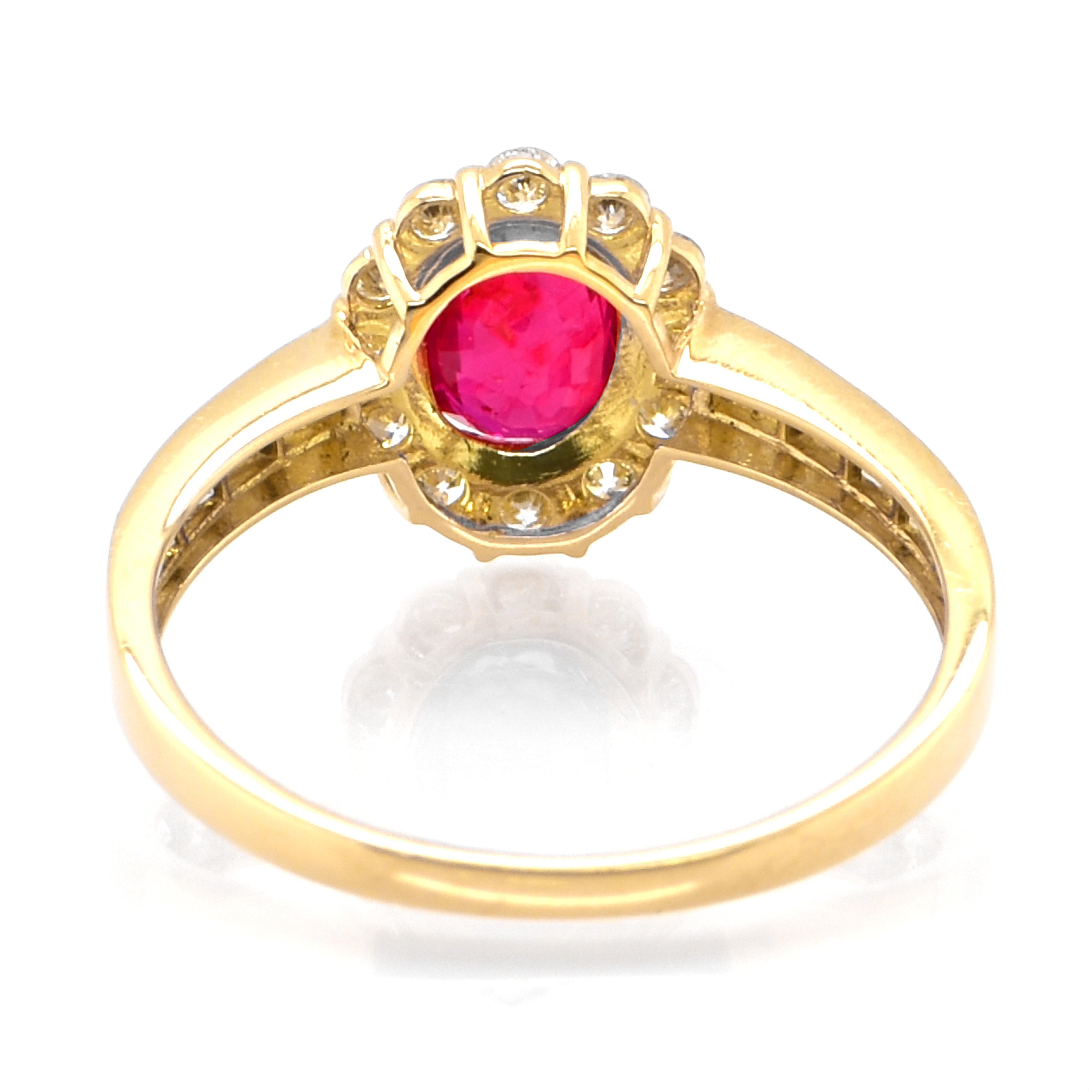 0.99 Carat, Pigeon Blood Red, Untreated Ruby and Diamond Ring Made in Platinum In New Condition For Sale In Tokyo, JP