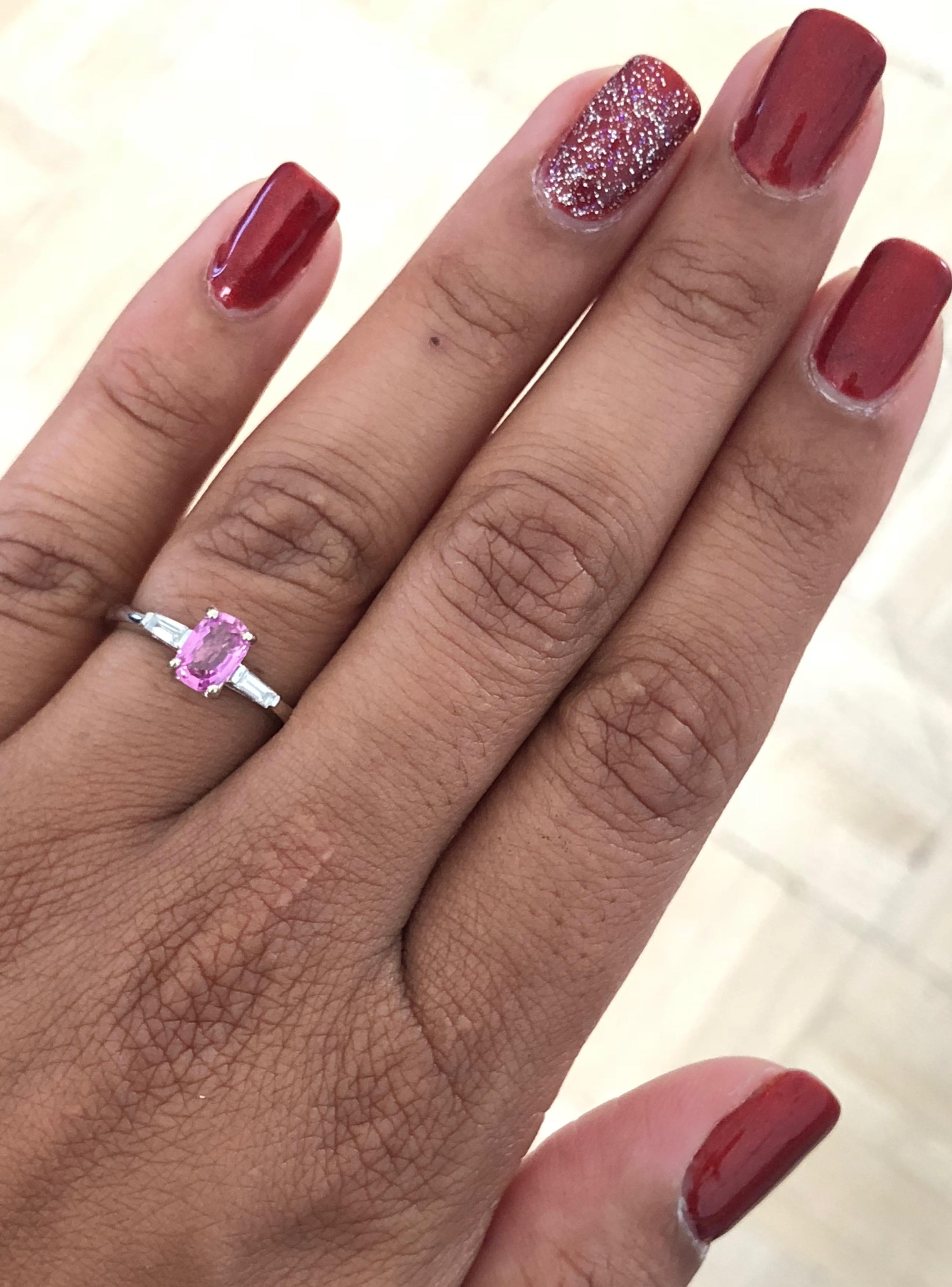 0.99 Carat Pink Sapphire Diamond 14 Karat White Gold Ring In New Condition In Los Angeles, CA