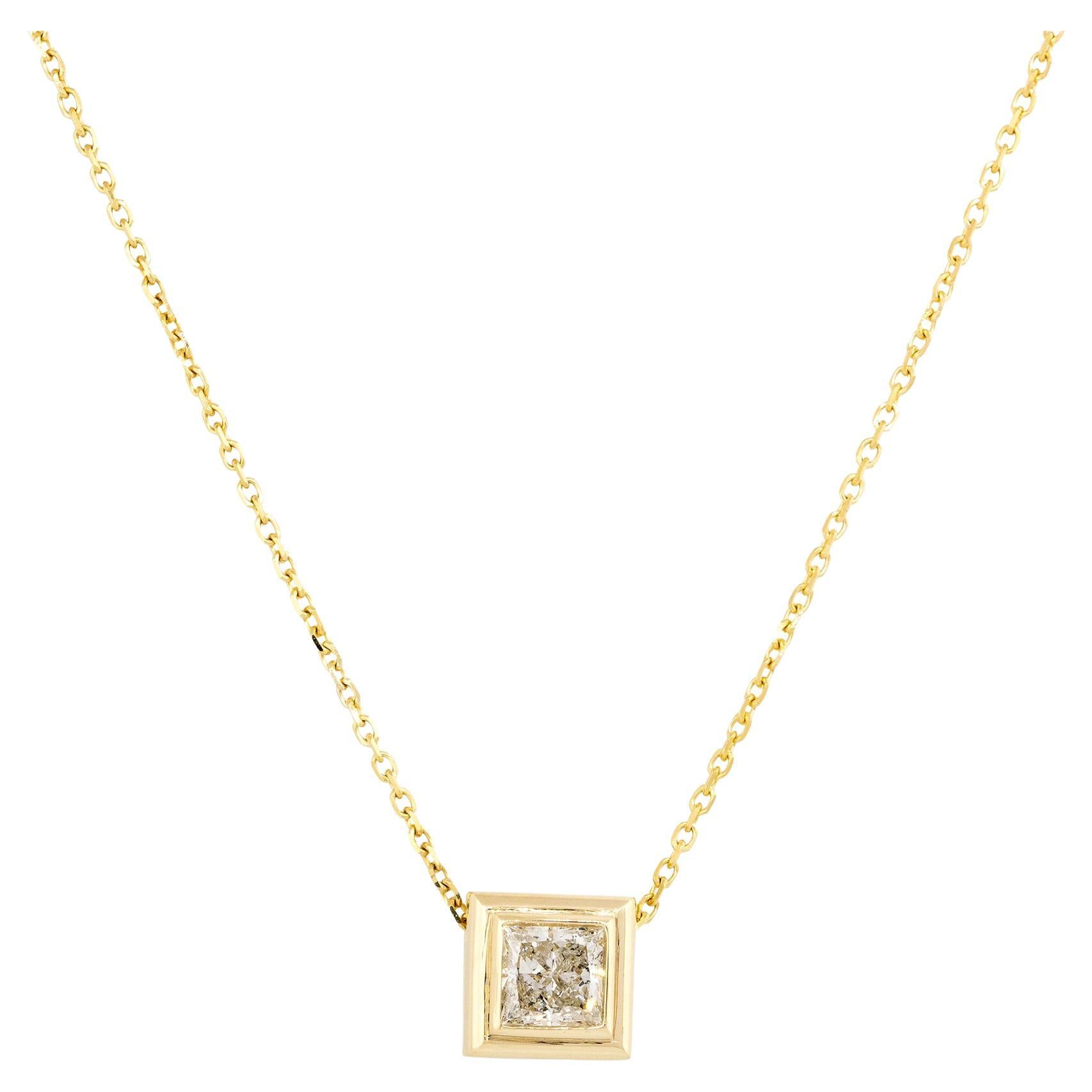 0.99 Carat Princess Cut Floating Diamond Necklace 14 Karat In Stock