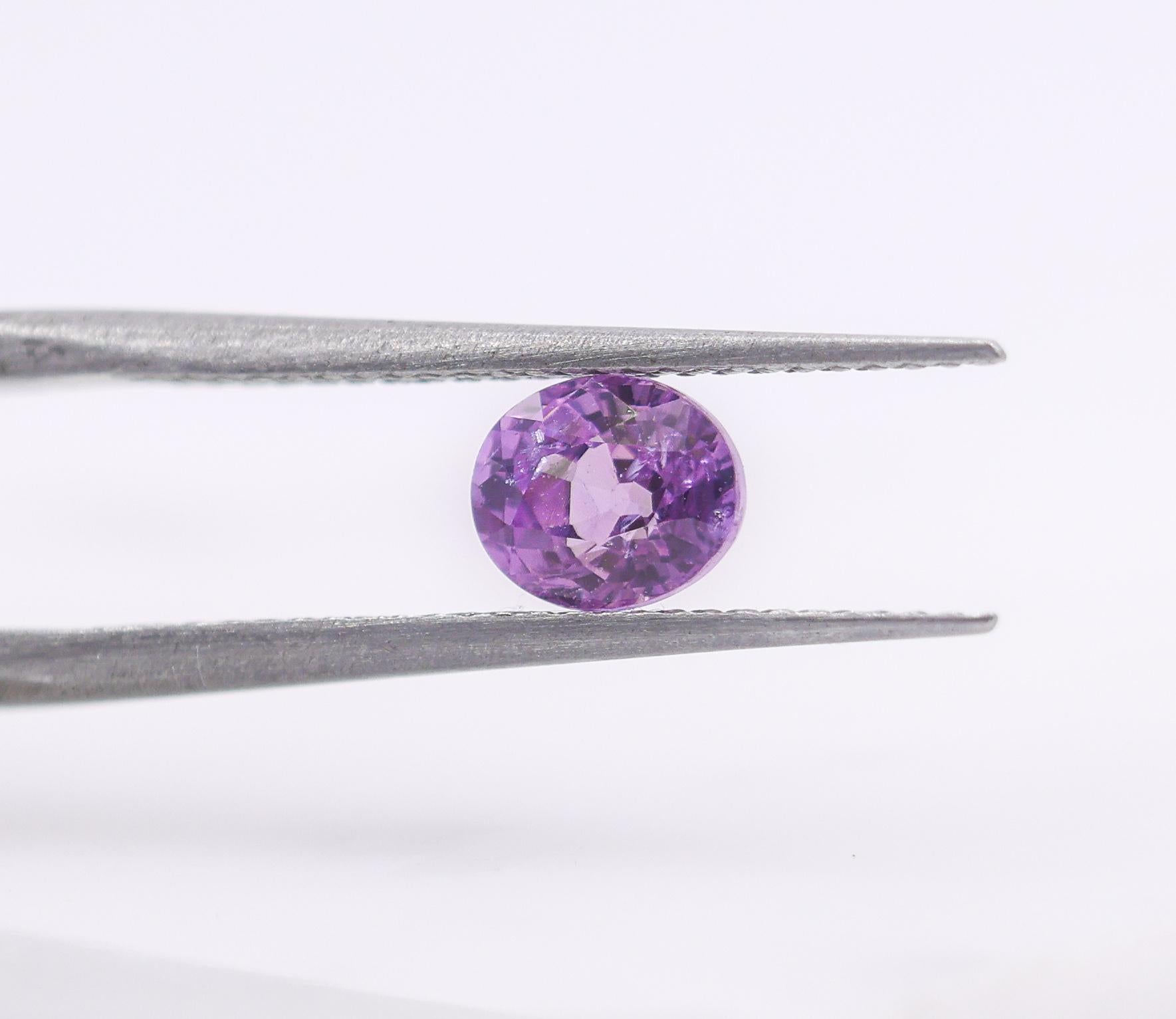 0.99 Carat Purple Sapphire Loose Gemstone Oval 6x5mm In New Condition For Sale In Columbus, OH