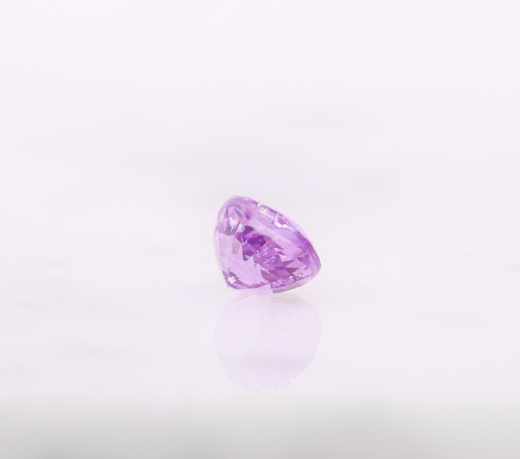 0.99 Carat Purple Sapphire Loose Gemstone Oval 6x5mm For Sale 2