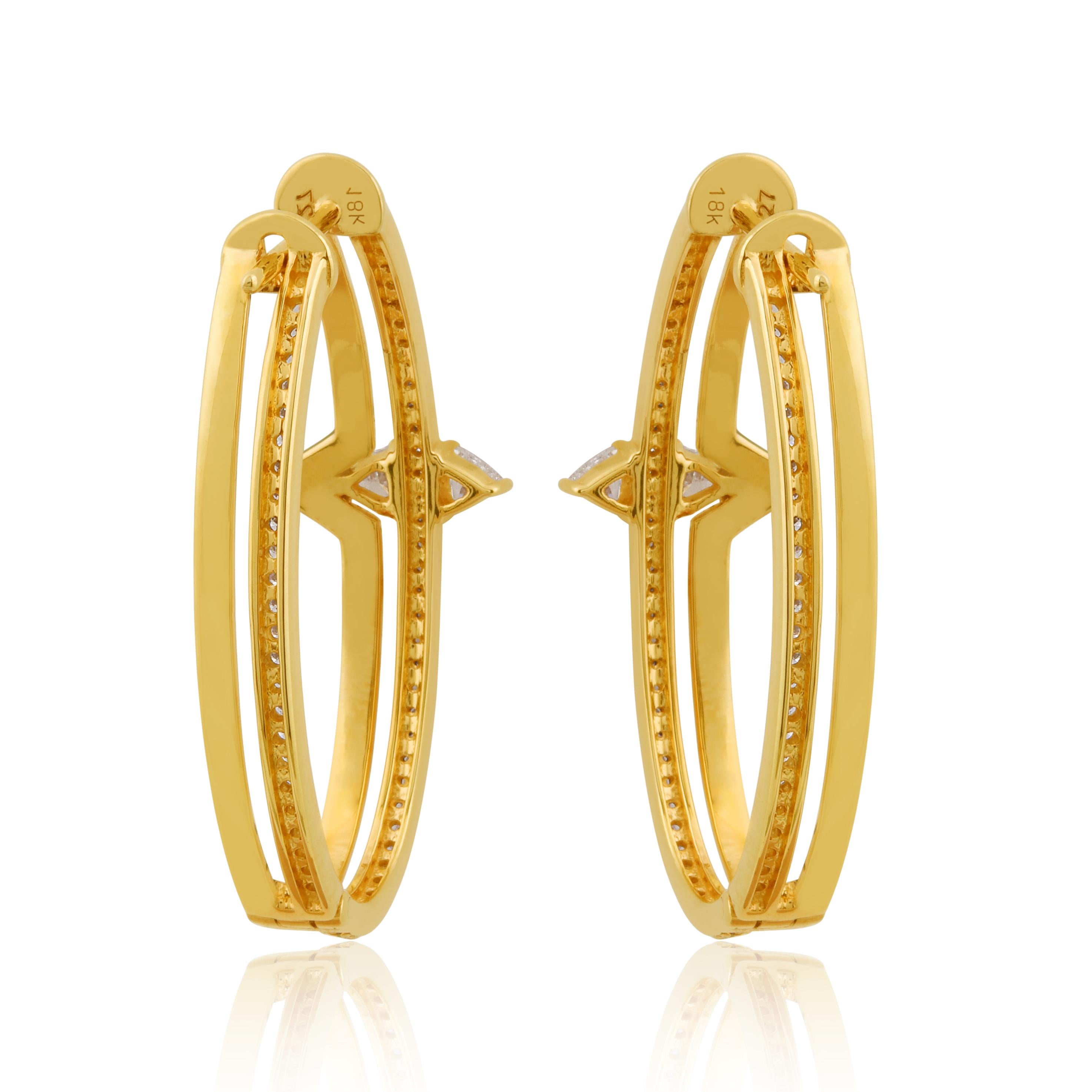 0.99 Carat Trillion Shape Diamond Hoop Earrings 18k Yellow Gold Enamel Jewelry Moderno en venta