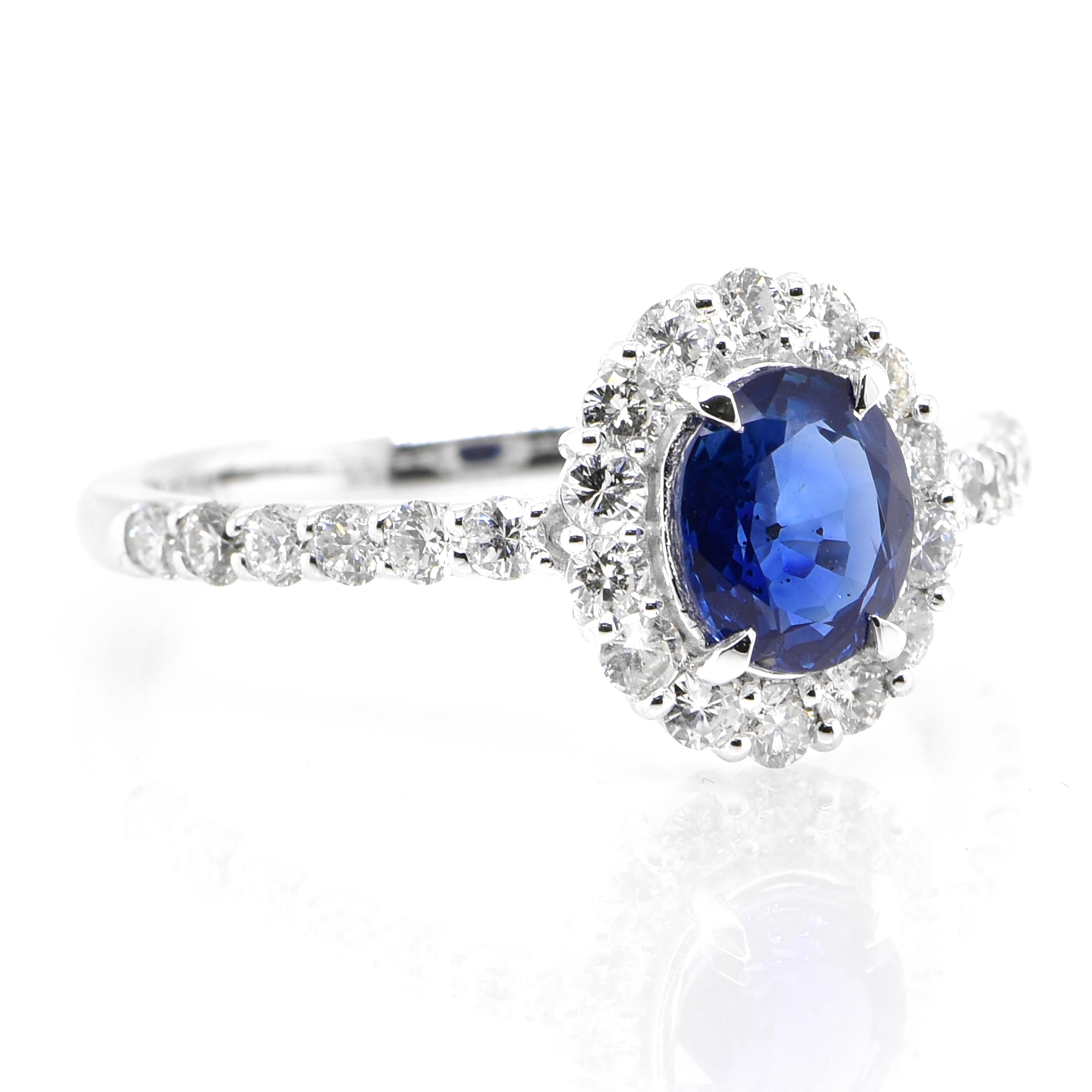 Modern 0.99 Carat, Unheated, Cornflower Blue Sapphire and Diamond Ring Set in Platinum For Sale