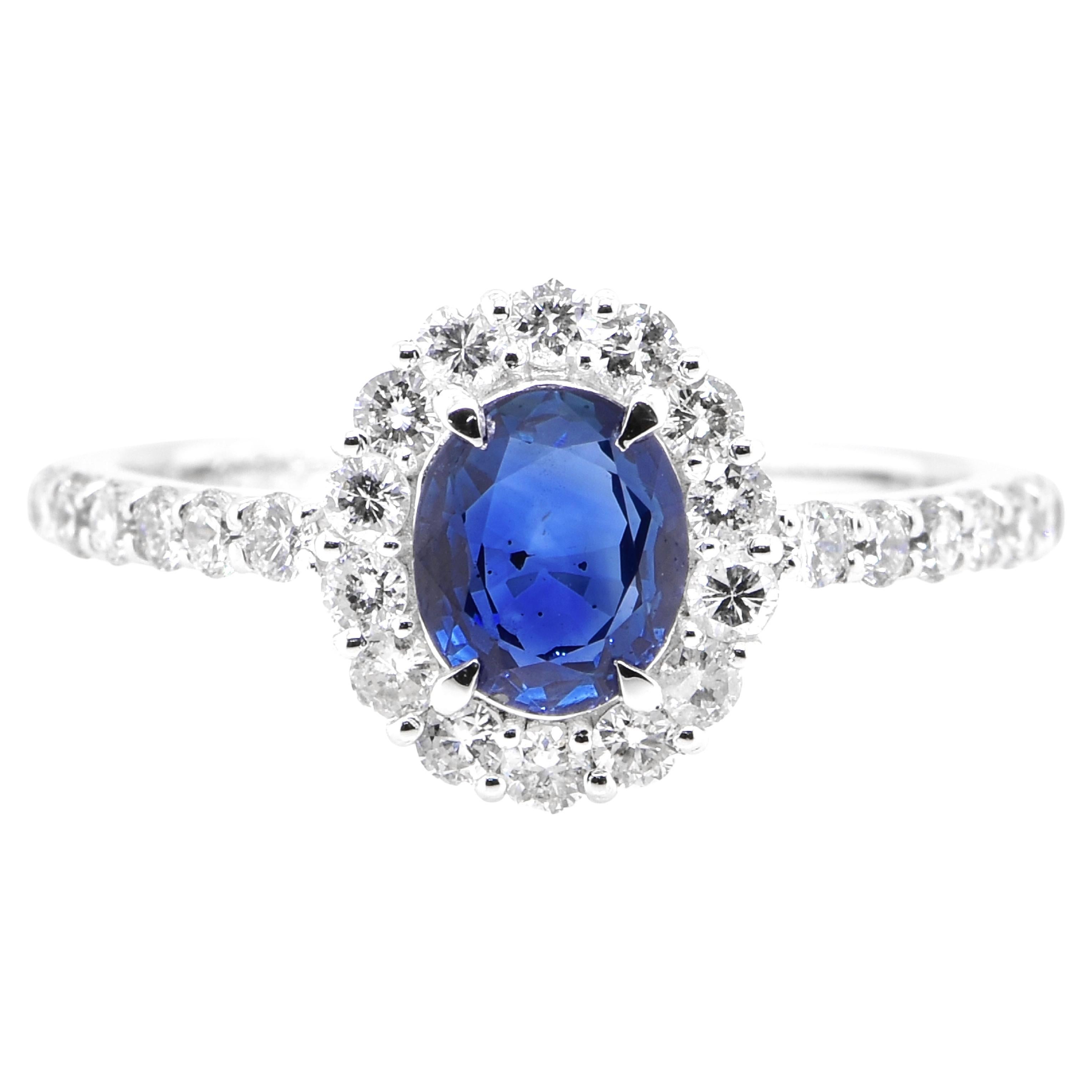 0.99 Carat, Unheated, Cornflower Blue Sapphire and Diamond Ring Set in Platinum For Sale