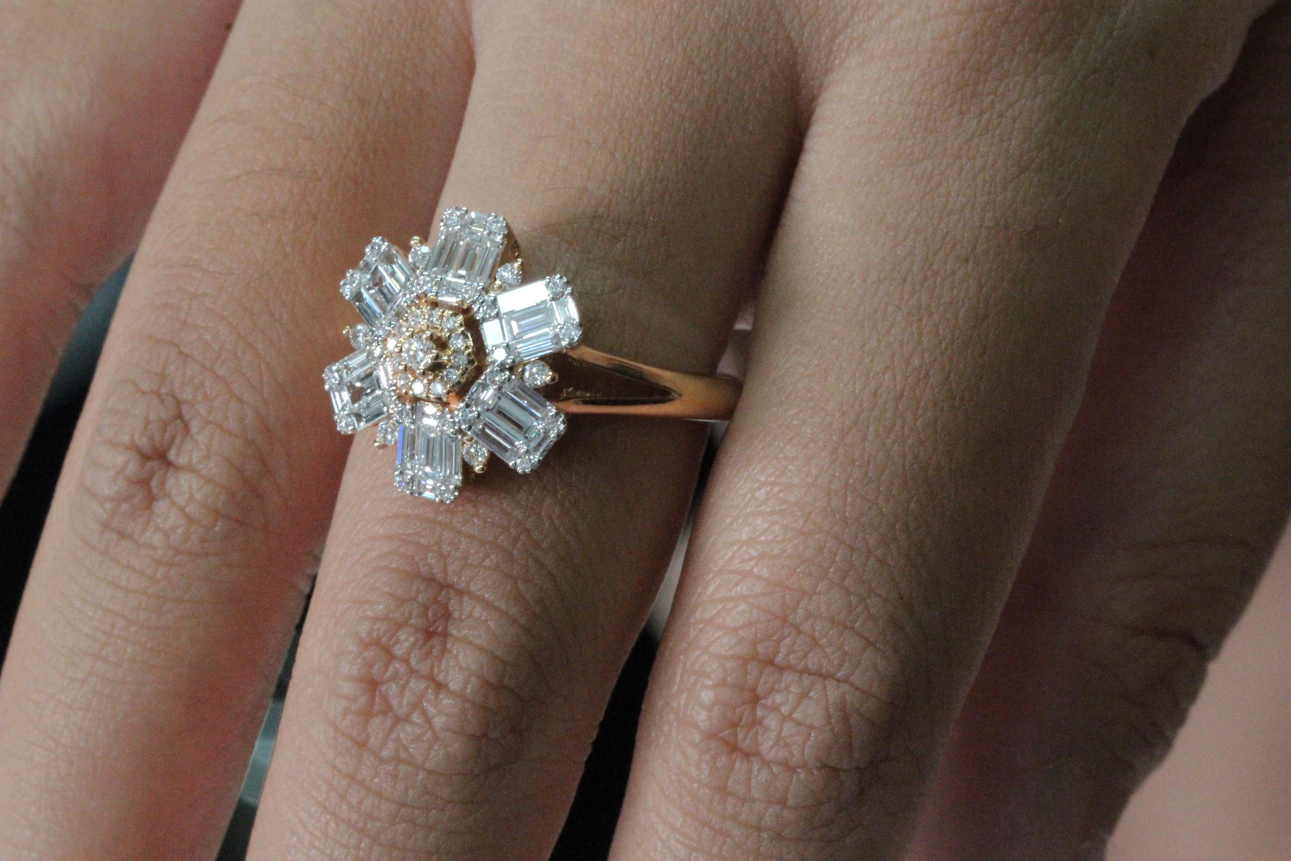 0.99 Carats Diamond Illusion Wedding Ring in 18 Karat Gold For Sale 3