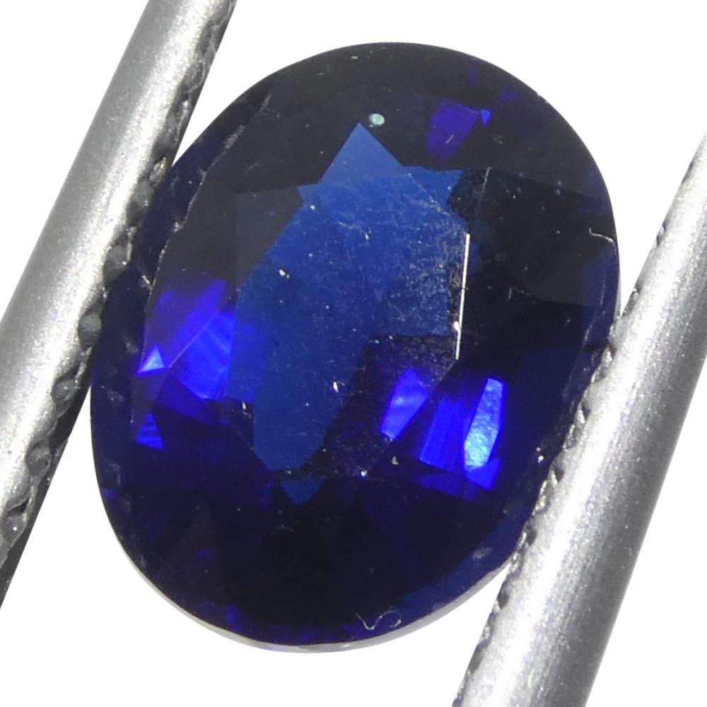 0,99ct Ovaler Blauer Saphir aus Madgaskar (Brillantschliff) im Angebot