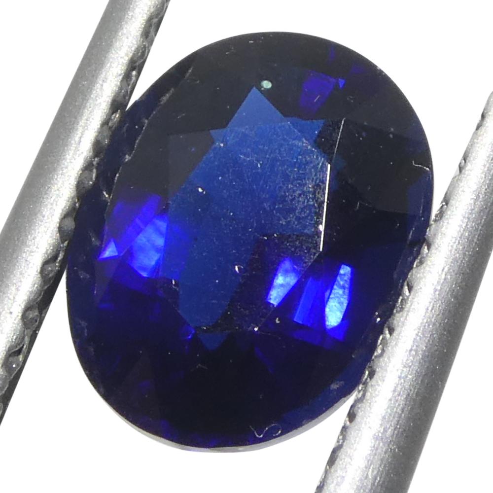 0,99ct Ovaler Blauer Saphir aus Madgaskar für Damen oder Herren im Angebot