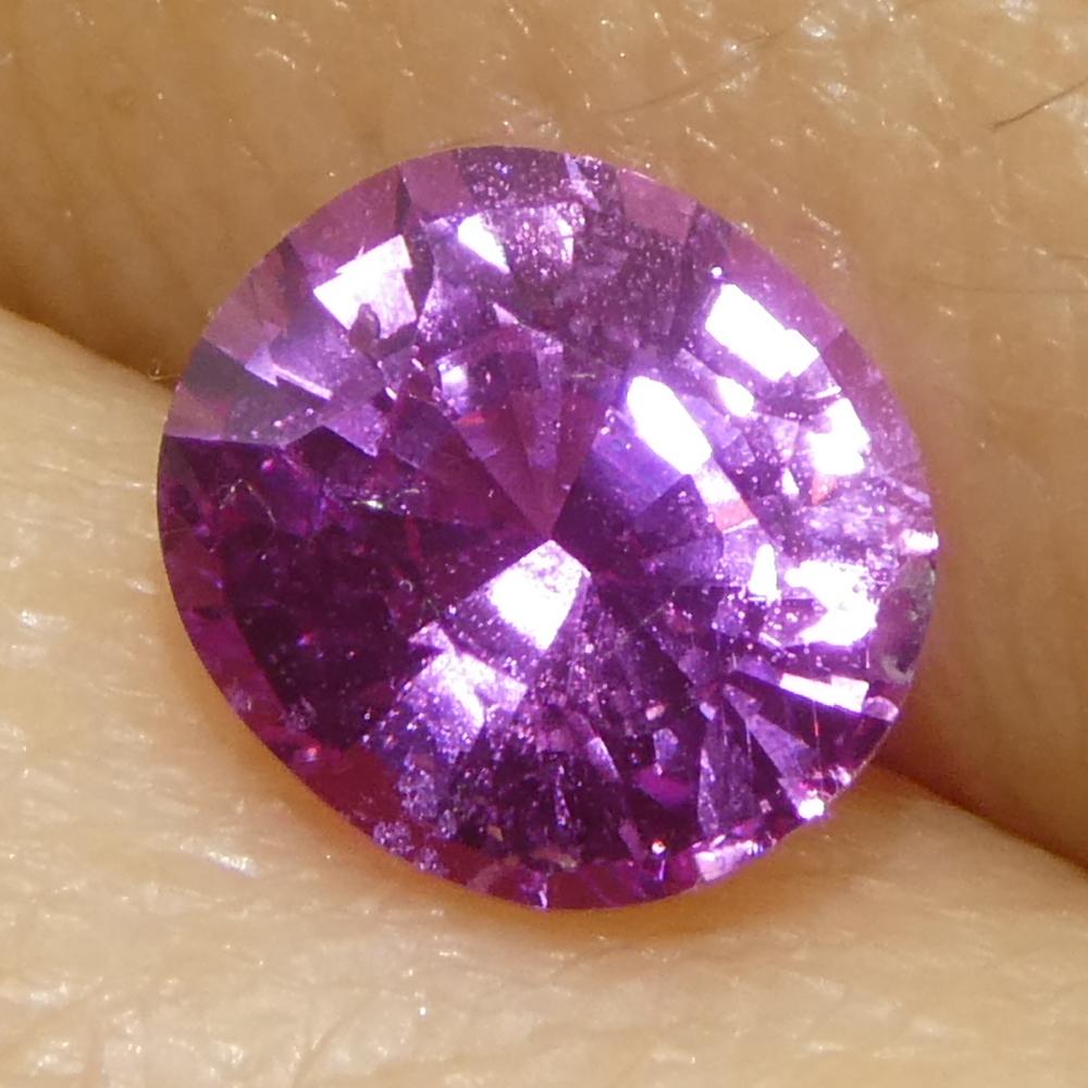 0,99ct Zaffiro ovale rosa-viola del Madagascar in vendita 7