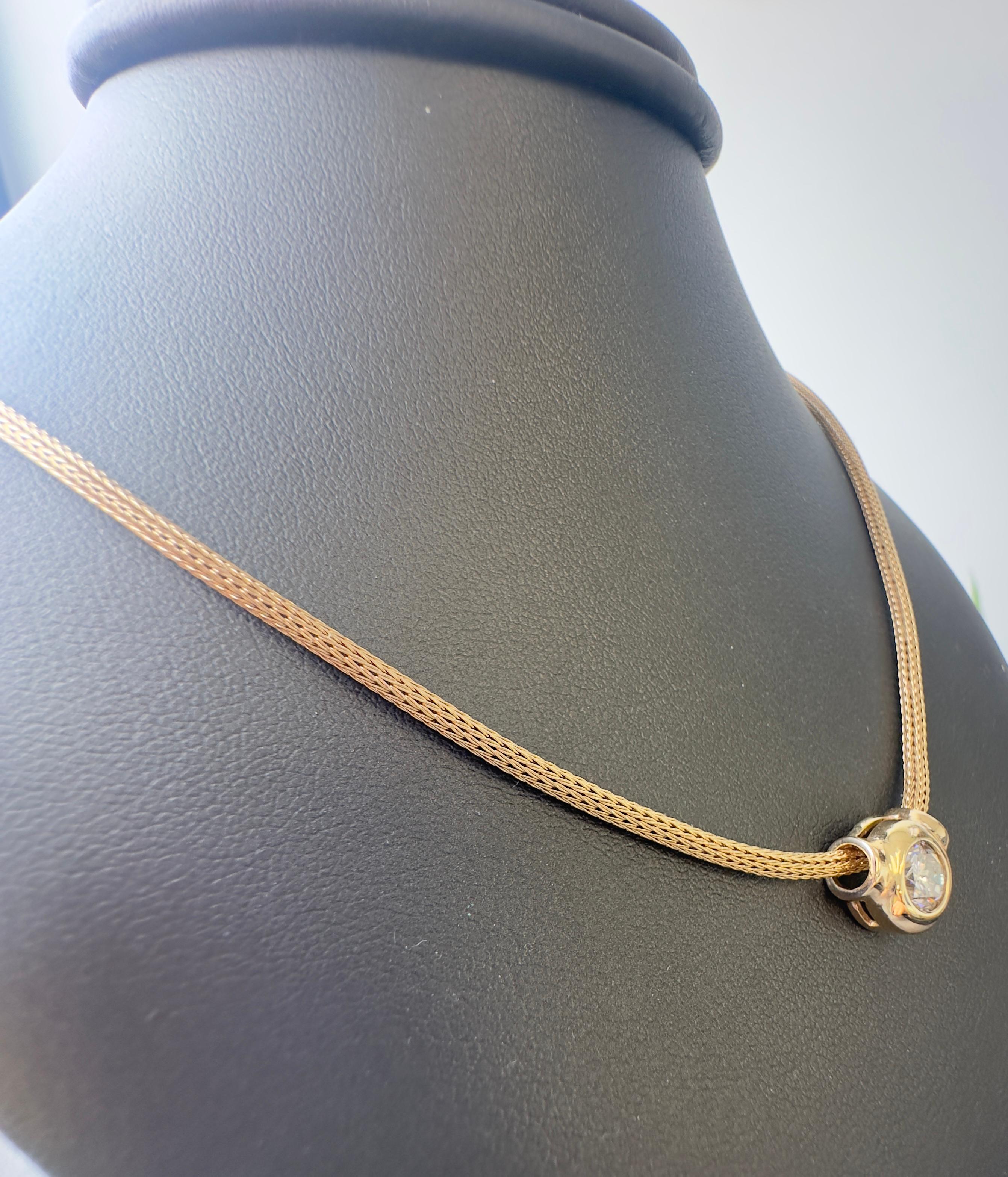 0.99CT Round Diamond Solitaire Necklace in 14K Yellow Gold For Sale 2