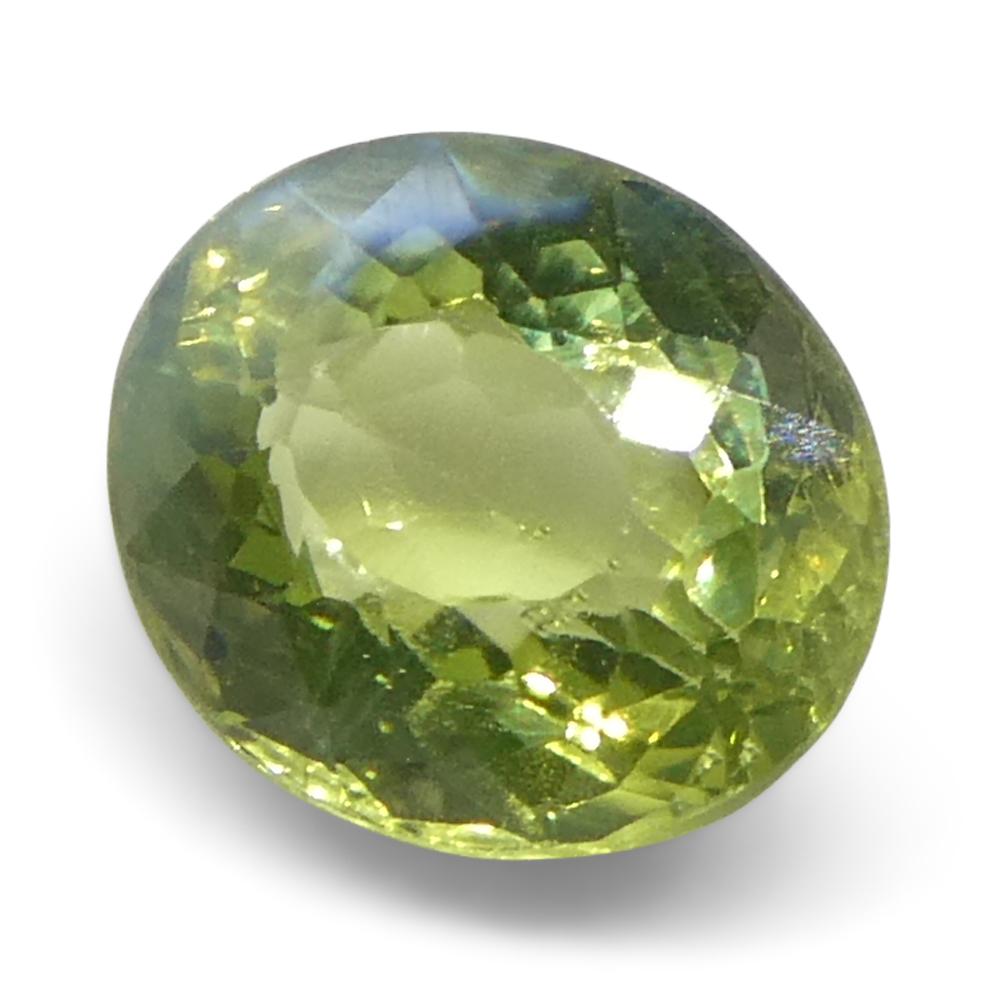 0.9ct Oval Yellowish Green to Greenish Yellow Alexandrite from Sri Lanka For Sale 1
