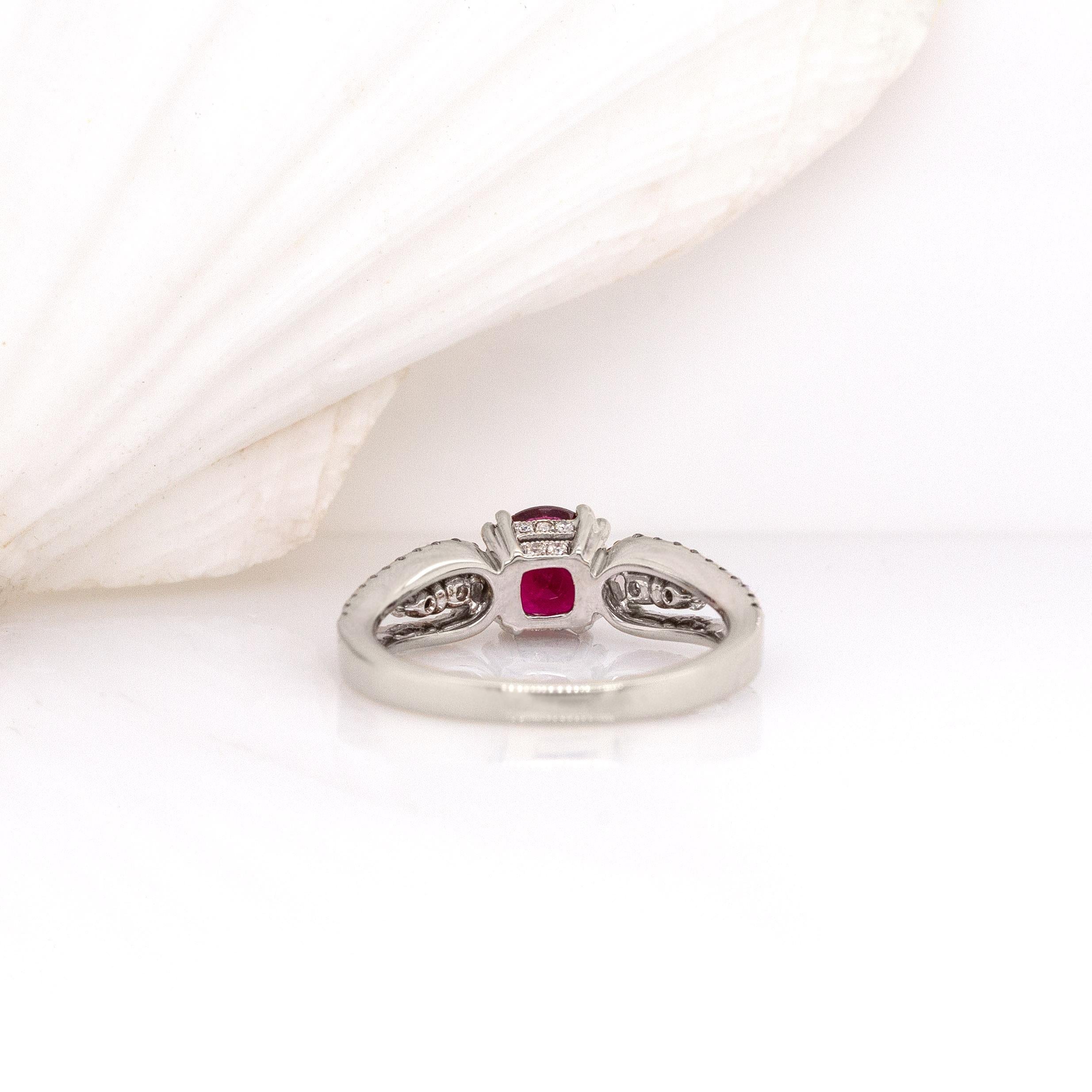 Bague en tourmaline rubellite de 0,9cts avec diamants naturels : Or massif 14k  6mm Pour femmes en vente