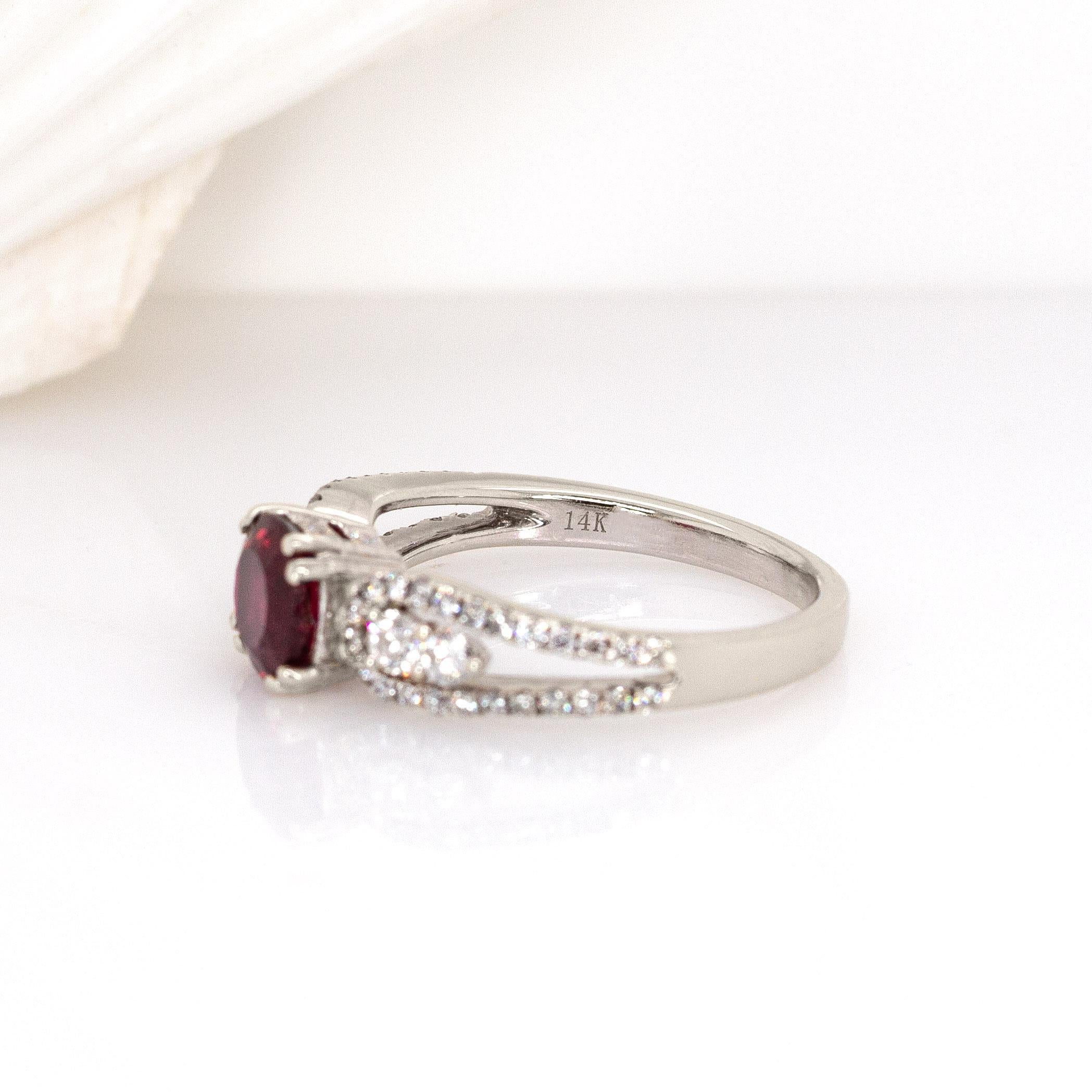 Bague en tourmaline rubellite de 0,9cts avec diamants naturels : Or massif 14k  6mm en vente 1
