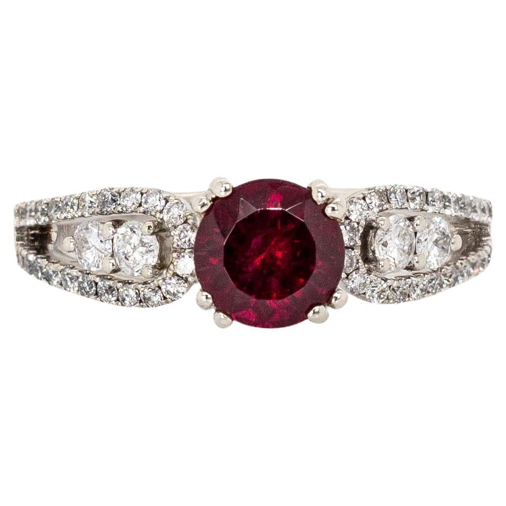 Bague en tourmaline rubellite de 0,9cts avec diamants naturels : Or massif 14k  6mm en vente