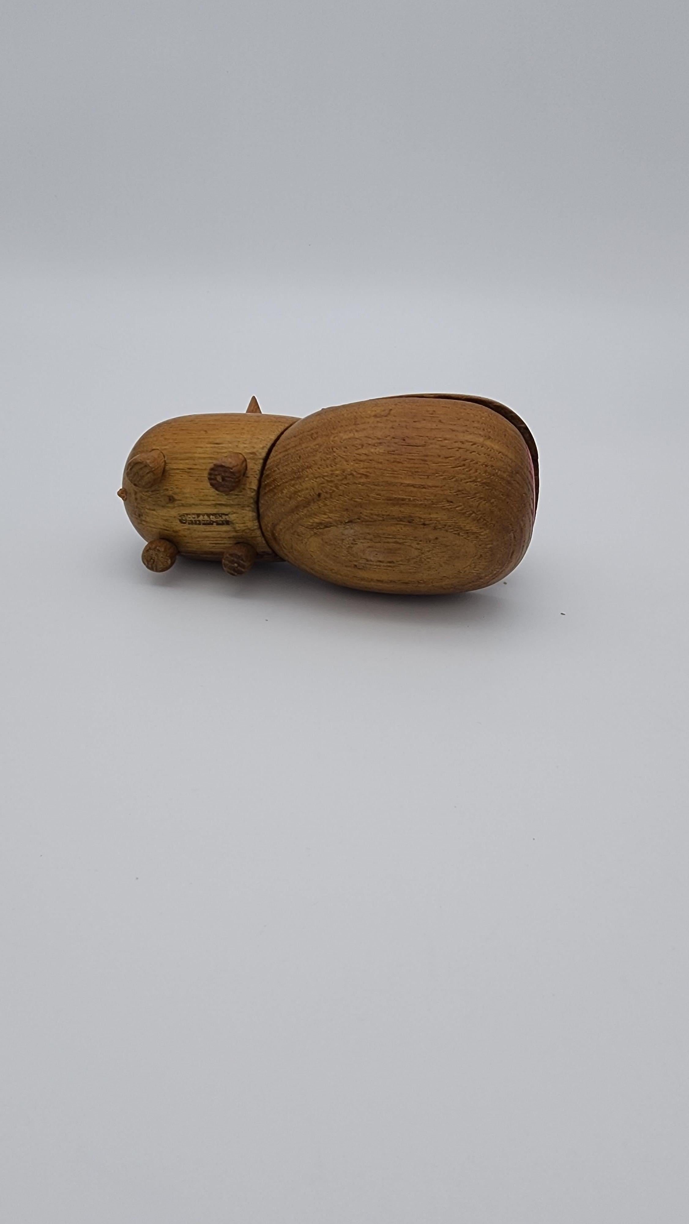 Legno 0Scultura giocattolo di ippopotamo vintage di Zooline in vendita