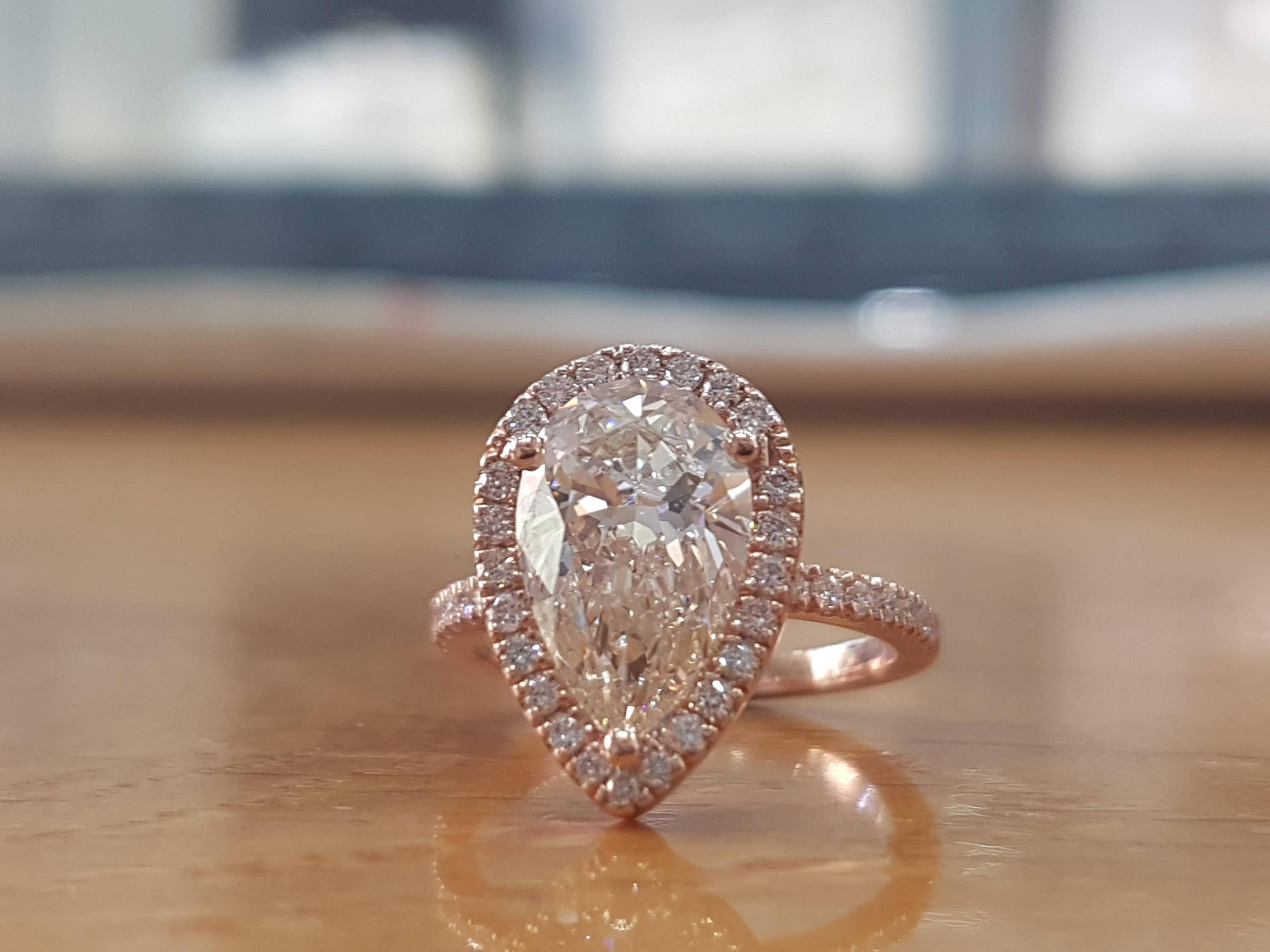 1 1/2 Carat Pear Engagement Ring, Diamond Engagement Ring, Tear Drop Engagement Ring, Diamond Ring , Rose Gold Engagement Ring, Promise Ring
 
 Main Stone Name: Natural Diamond
 Main Stone Weight: 1.0 ct.
 Main Stone Clarity: SI1
 Main Stone Color: